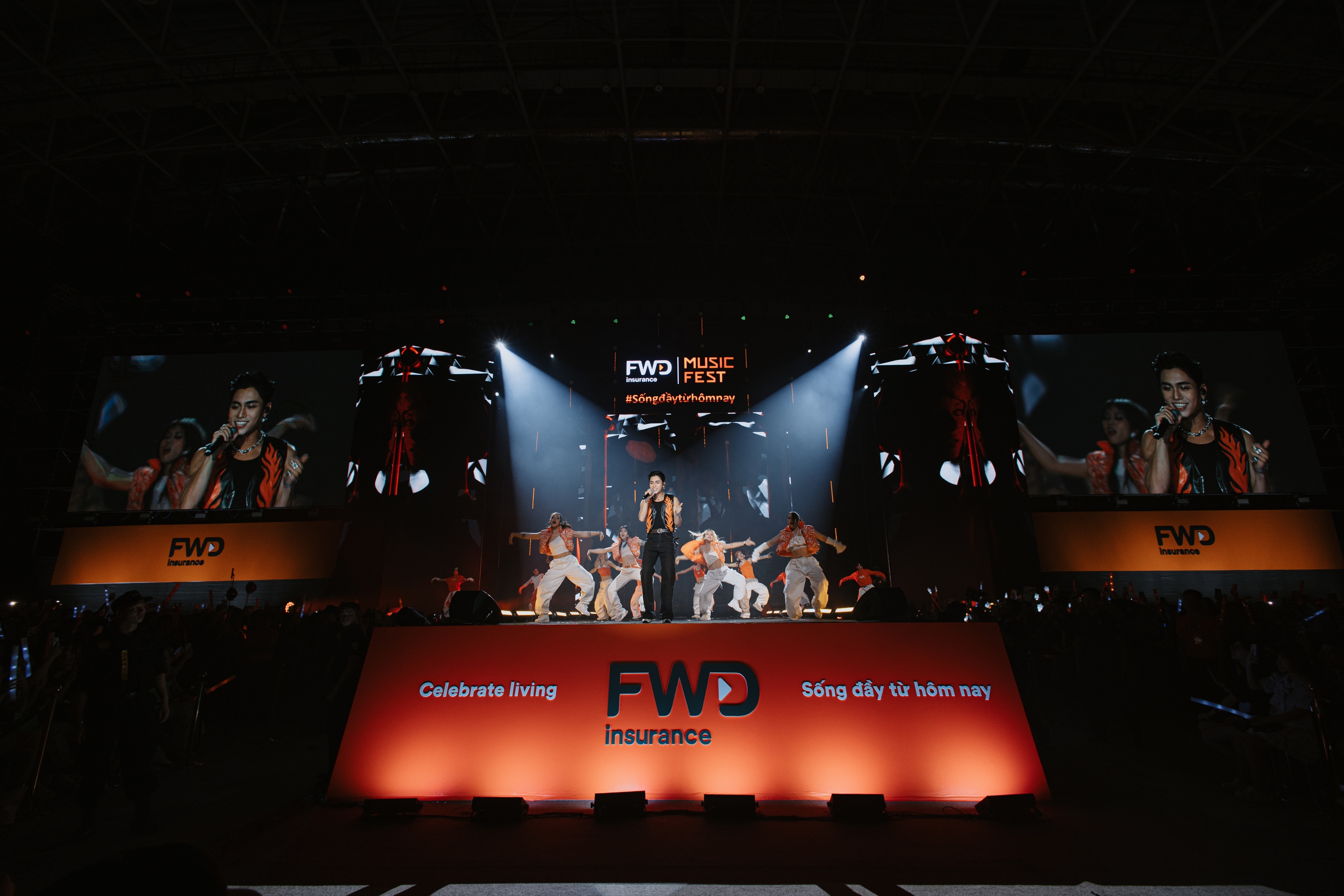 FWD Music Fest 2024 bùng nổ, hút triệu 'view' nhờ công nghệ và âm nhạc xuất sắc- Ảnh 3.