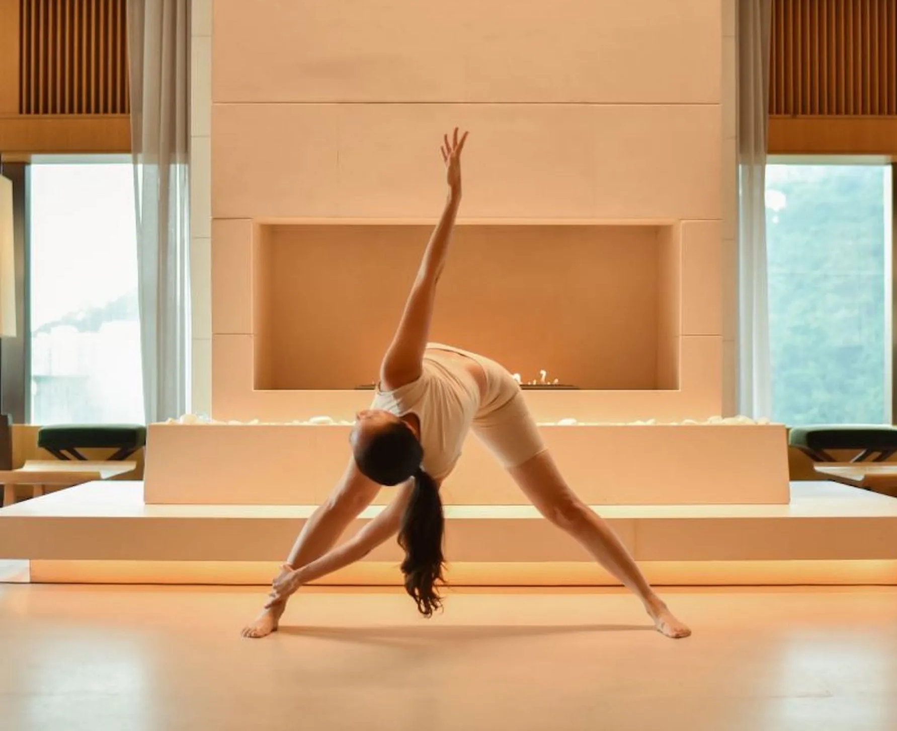 'Primeiro amor nacional' Bae Suzy com exercícios de pilates para manter a forma - Foto 4. 'Tình đầu quốc dân' Bae Suzy với bài tập pilates để giữ dáng- Ảnh 4.