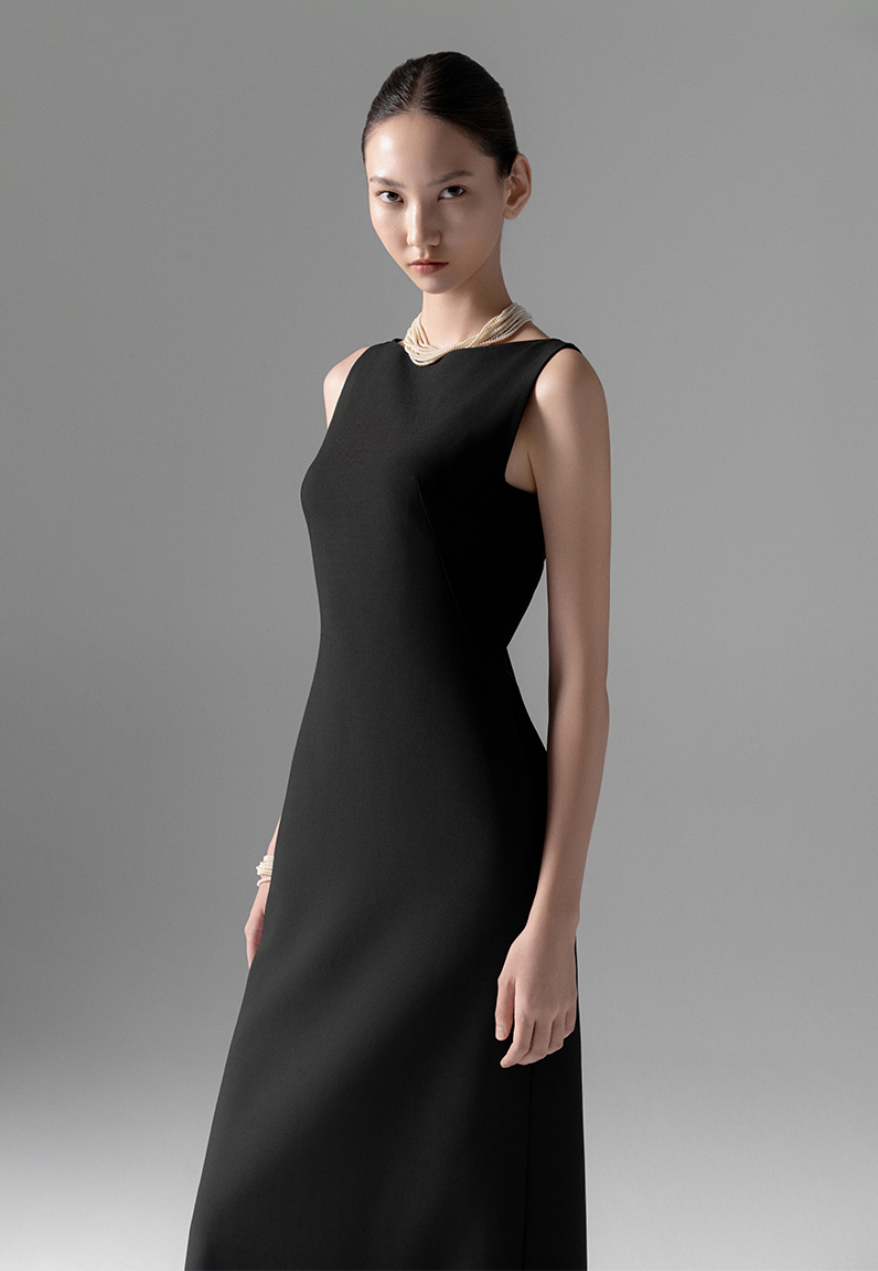 Η ασπρόμαυρη μόδα είναι εξαιρετικά ευέλικτη, εύκολη στη χρήση και εύκολη στην εμφάνιση - Φωτογραφία 11. Thời trang đen trắng cực linh hoạt, dễ mặc và dễ đẹp- Ảnh 11.