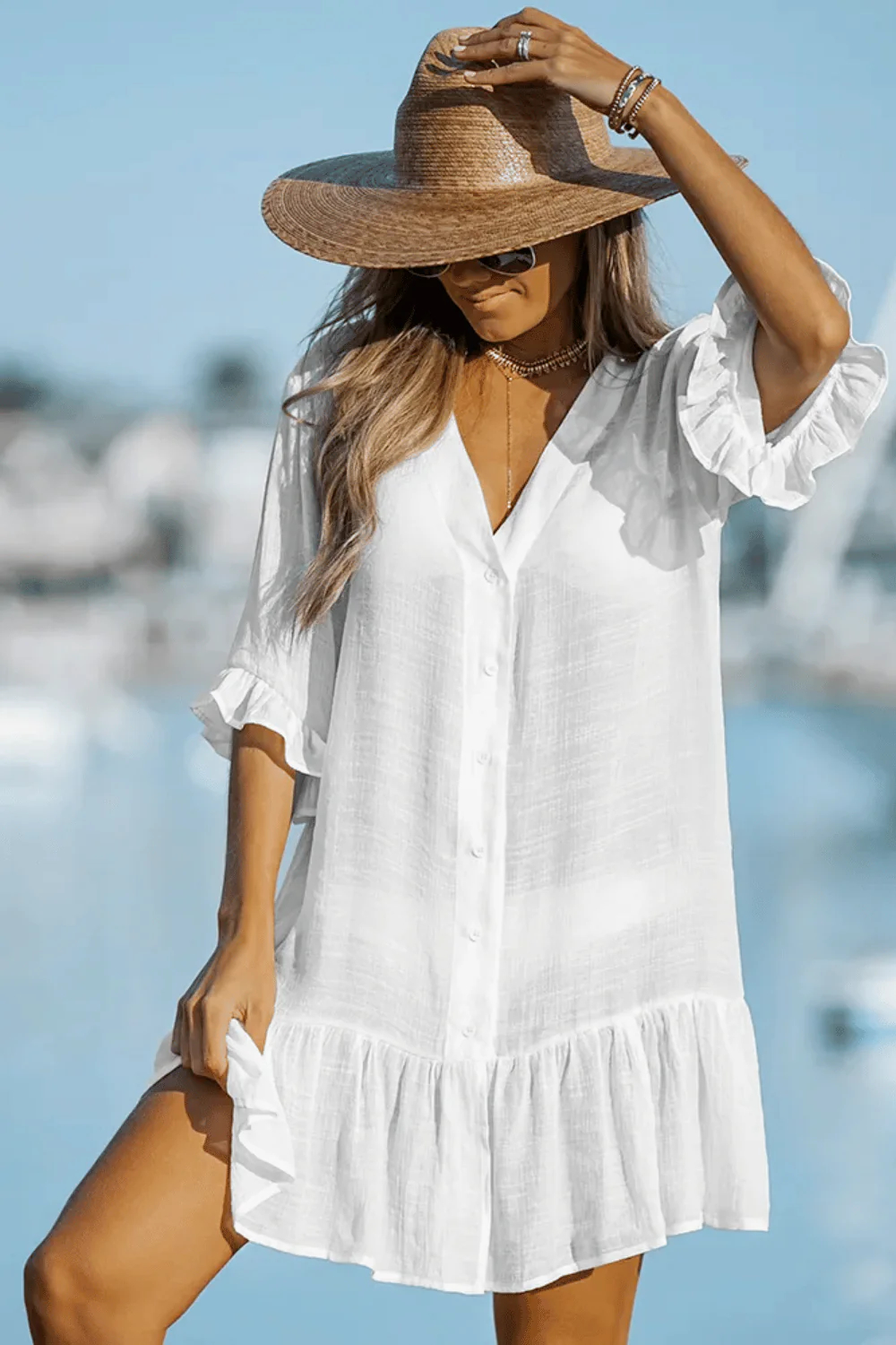 Những chiếc váy mùa hè đa năng có thể mặc đi biển hay dạo phố- Ảnh 7. Những chiếc váy mùa hè đa năng có thể mặc đi biển hay dạo phố- Ảnh 7.