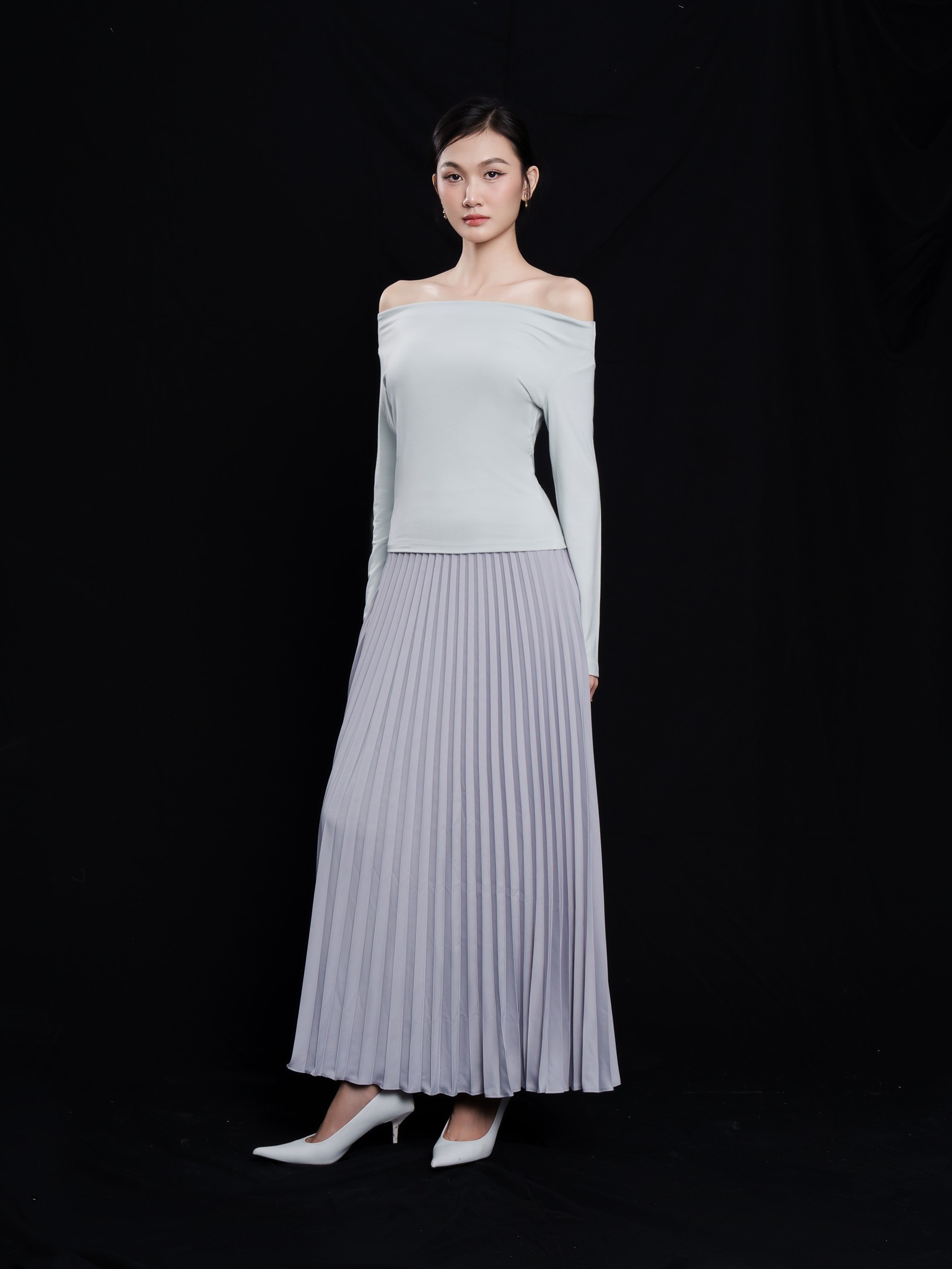 Szoknya fazonú, rövidített magasságú, bármilyen inggel kombinálható - 5. kép. Kiểu chân váy 'hack' chiều cao, phối được với mọi chiếc áo- Ảnh 5.