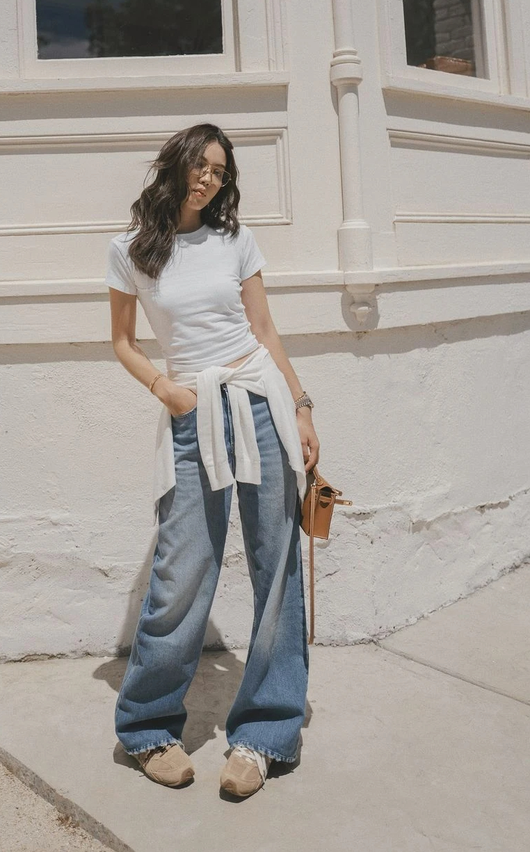 របៀបស្លៀកខោខូវប៊យឱ្យស្អាតពីរដូវក្តៅដល់រដូវស្លឹកឈើជ្រុះ - រូបថត ៣. Cách mặc quần jeans đẹp từ mùa hè sang mùa thu- Ảnh 3.