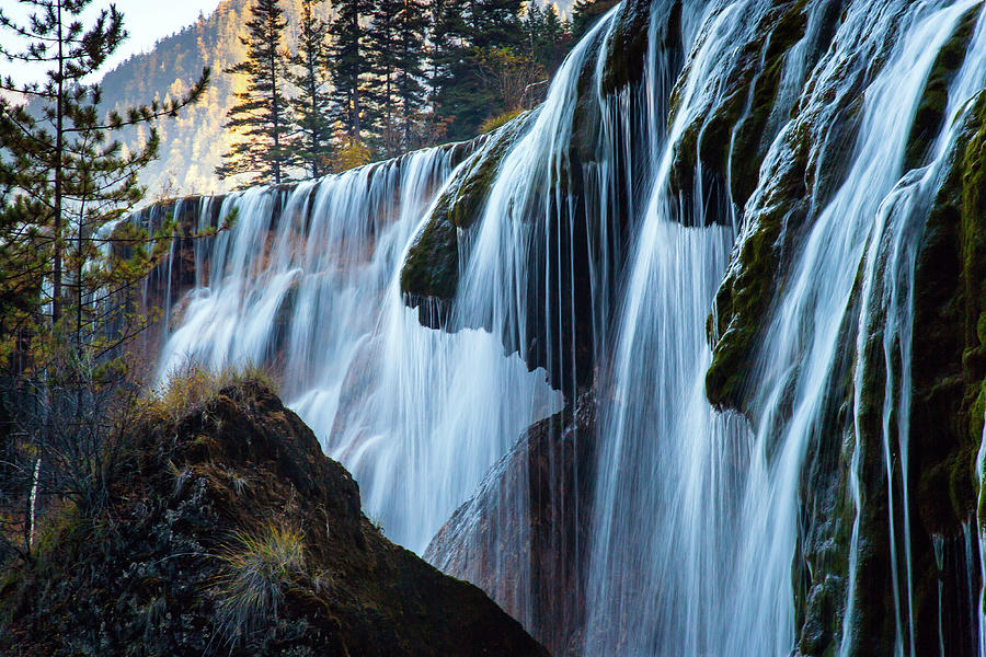 គយគន់ទឹកជ្រោះដ៏អស្ចារ្យ និងទេសភាពធម្មជាតិក្នុងប្រទេសចិន - រូបថត ៣. Mãn nhãn trước những thác nước với cảnh quan thiên nhiên hùng vĩ tại Trung Quốc- Ảnh 3.