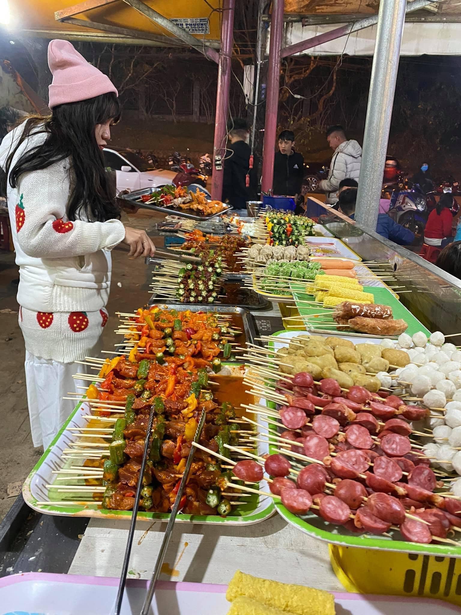 สัมผัสประสบการณ์ร้านอาหารวิวป่าอันแสนงดงามในเมืองดาลัต - ภาพที่ 3 Trải nghiệm những quán ăn view rừng tại Đà lạt cực kỳ thơ mộng- Ảnh 3.