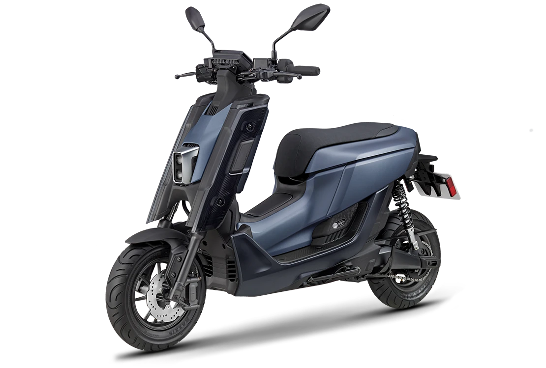 Xe máy điện Yamaha EMF 2024 mỗi lần sạc chạy 65 km, cạnh tranh Honda U-GO- Ảnh 2.