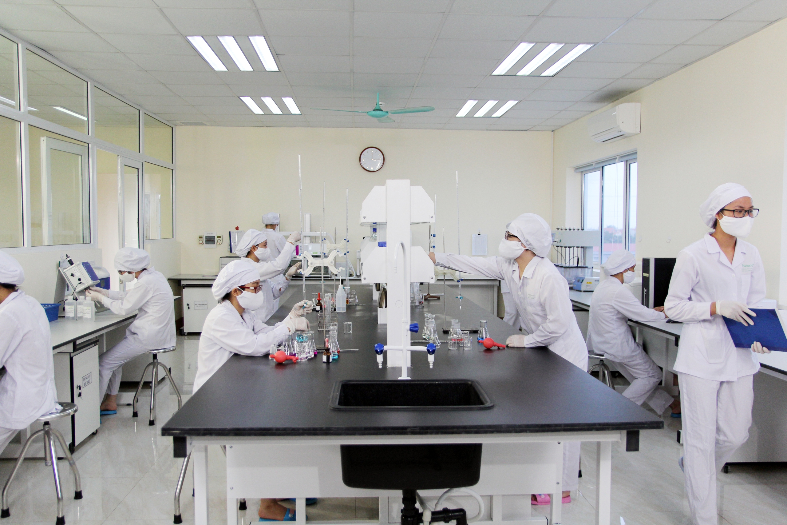 Xu hướng sống Xanh, nhiều người tìm dùng sản phẩm sức khỏe thân thiện môi trường- Ảnh 2. Xu hướng sống Xanh, nhiều người tìm dùng sản phẩm sức khỏe thân thiện môi trường- Ảnh 2.