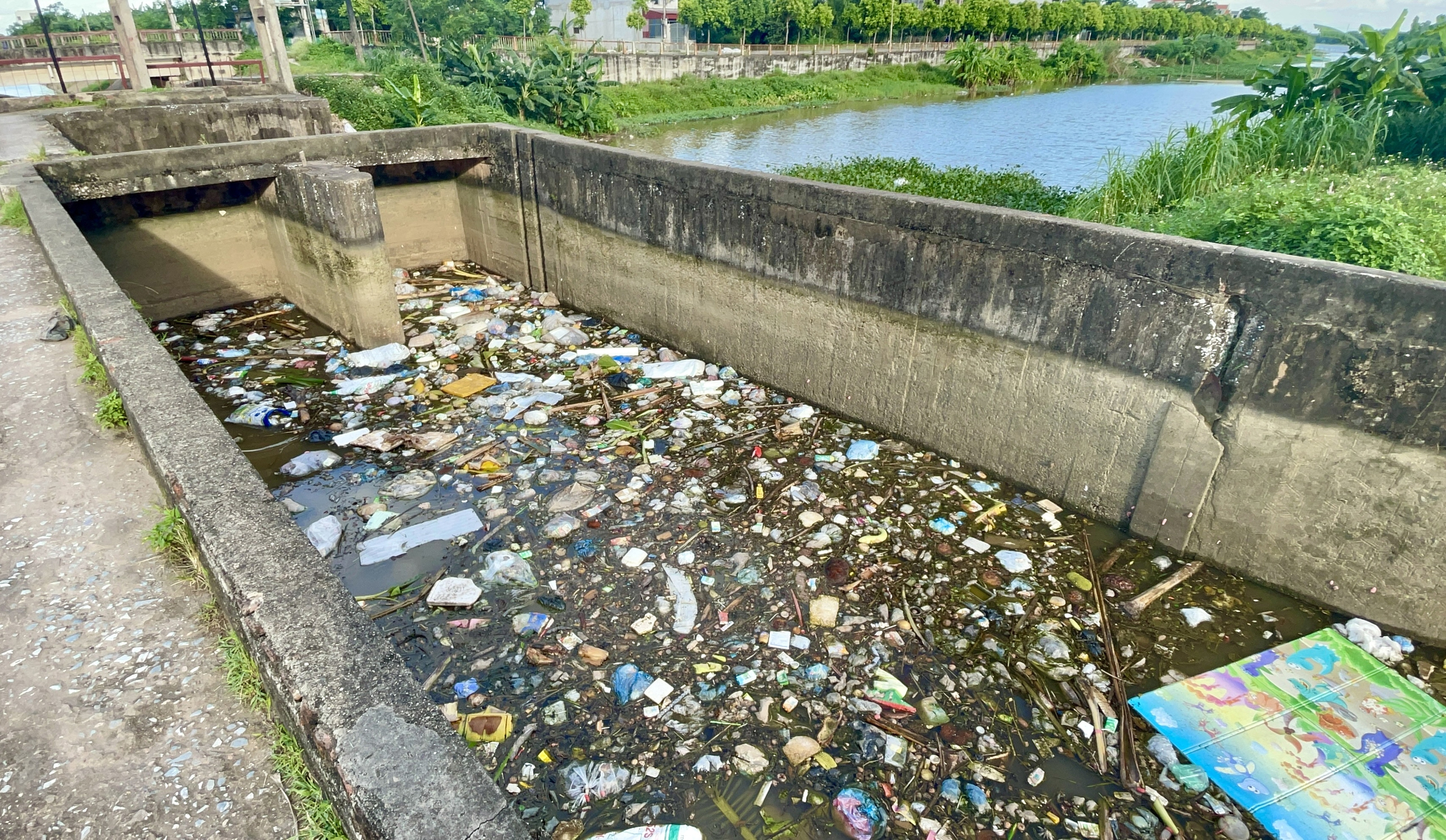 2 vạn hộ dân và nghịch lý không dùng nước sạch ăn uống: Nguyên nhân từ đâu?- Ảnh 7.