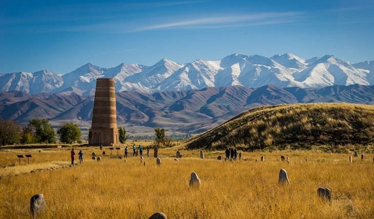 Tìm hiểu văn hóa tại Kyrgyzstan qua 5 địa điểm du lịch này- Ảnh 3. Tìm hiểu văn hóa tại Kyrgyzstan qua 5 địa điểm du lịch này- Ảnh 3.