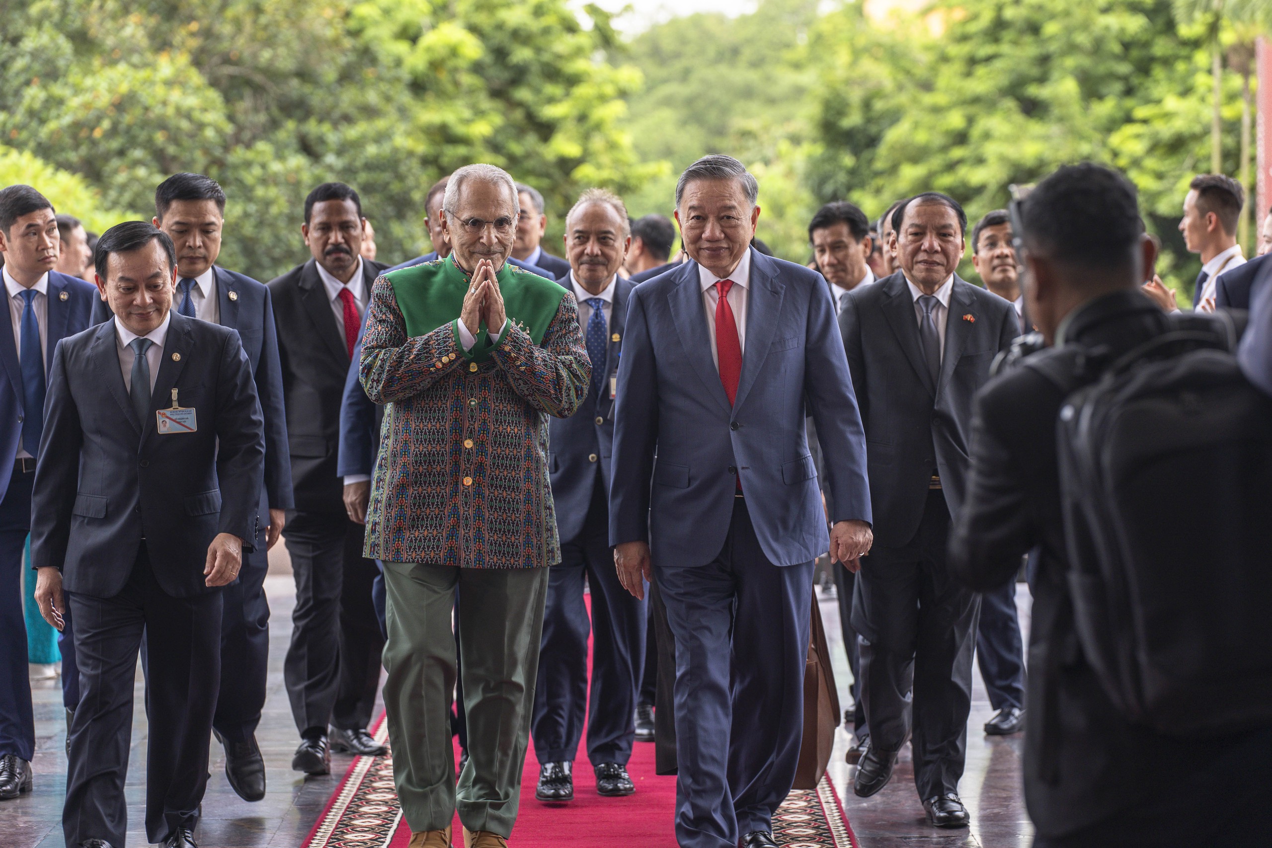 Chủ tịch nước Tô Lâm và Tổng thống Timor-Leste thăm Bảo tàng Hồ Chí Minh- Ảnh 1.