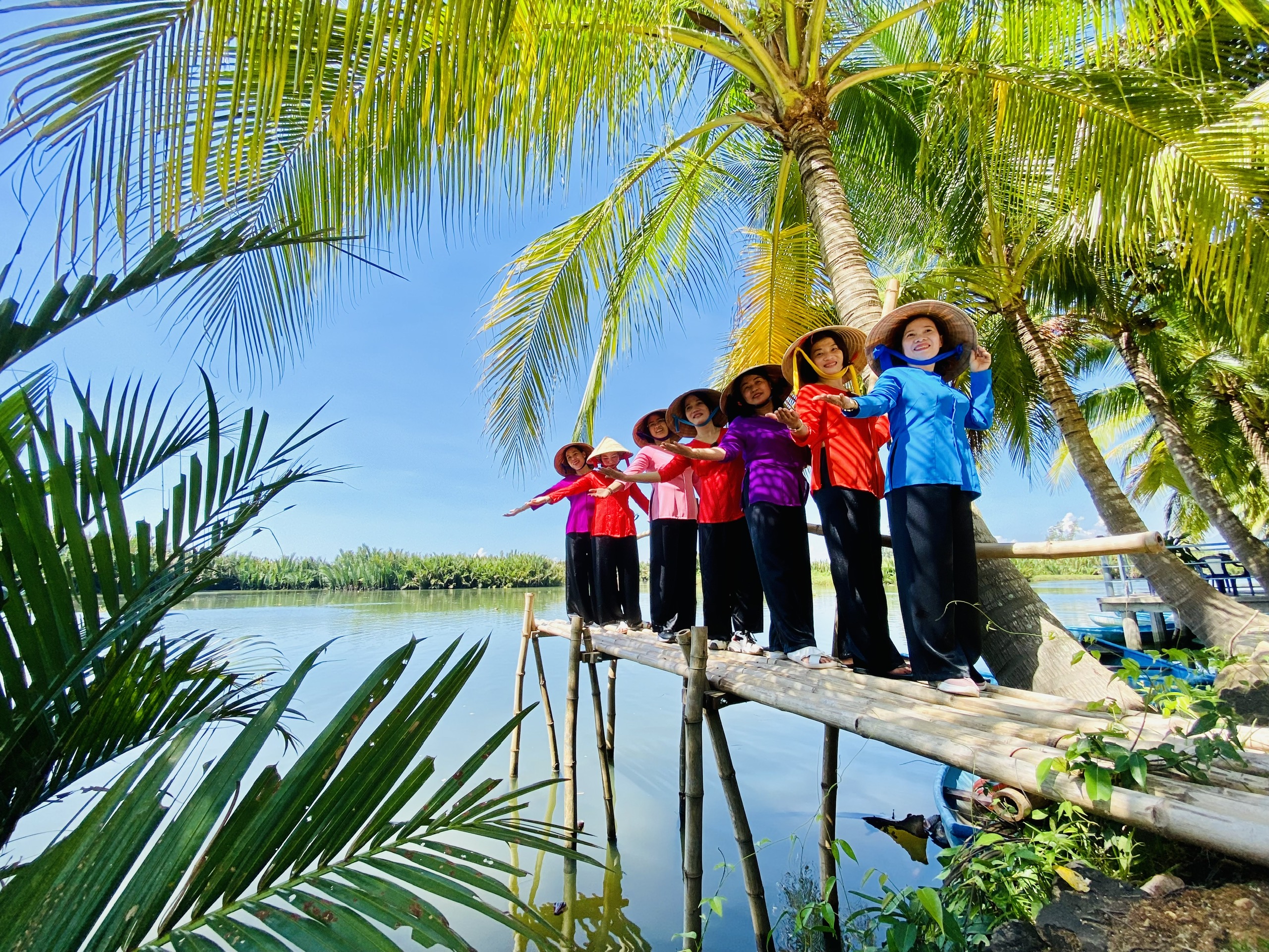 Rừng dừa nước Cà Ninh (xã Bình Phước, H.Bình Sơn, Quảng Ngãi)