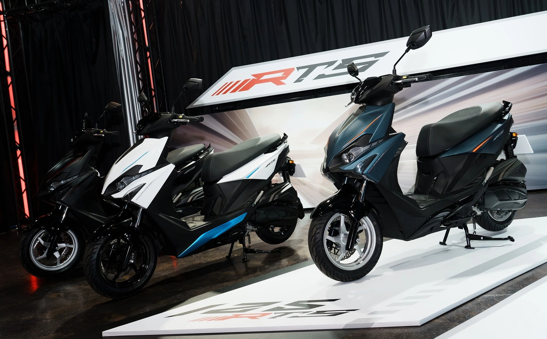 Xe tay ga Kymco RTS 135 dùng động cơ hybrid, 100 km tiêu hao 2,1 lít xăng