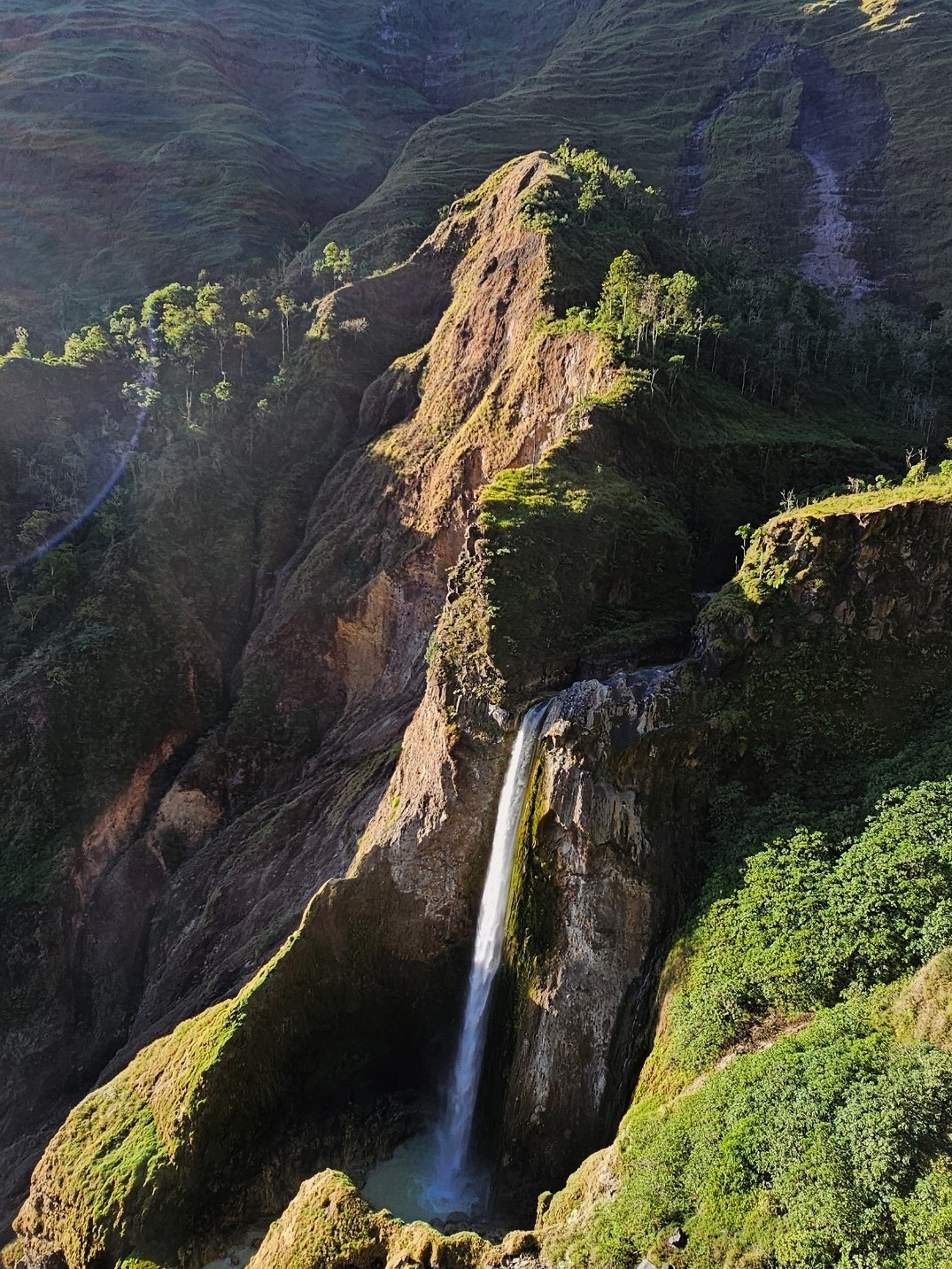 Khách Việt chinh phục cung trek núi lửa kỳ vĩ bậc nhất Indonesia- Ảnh 16.