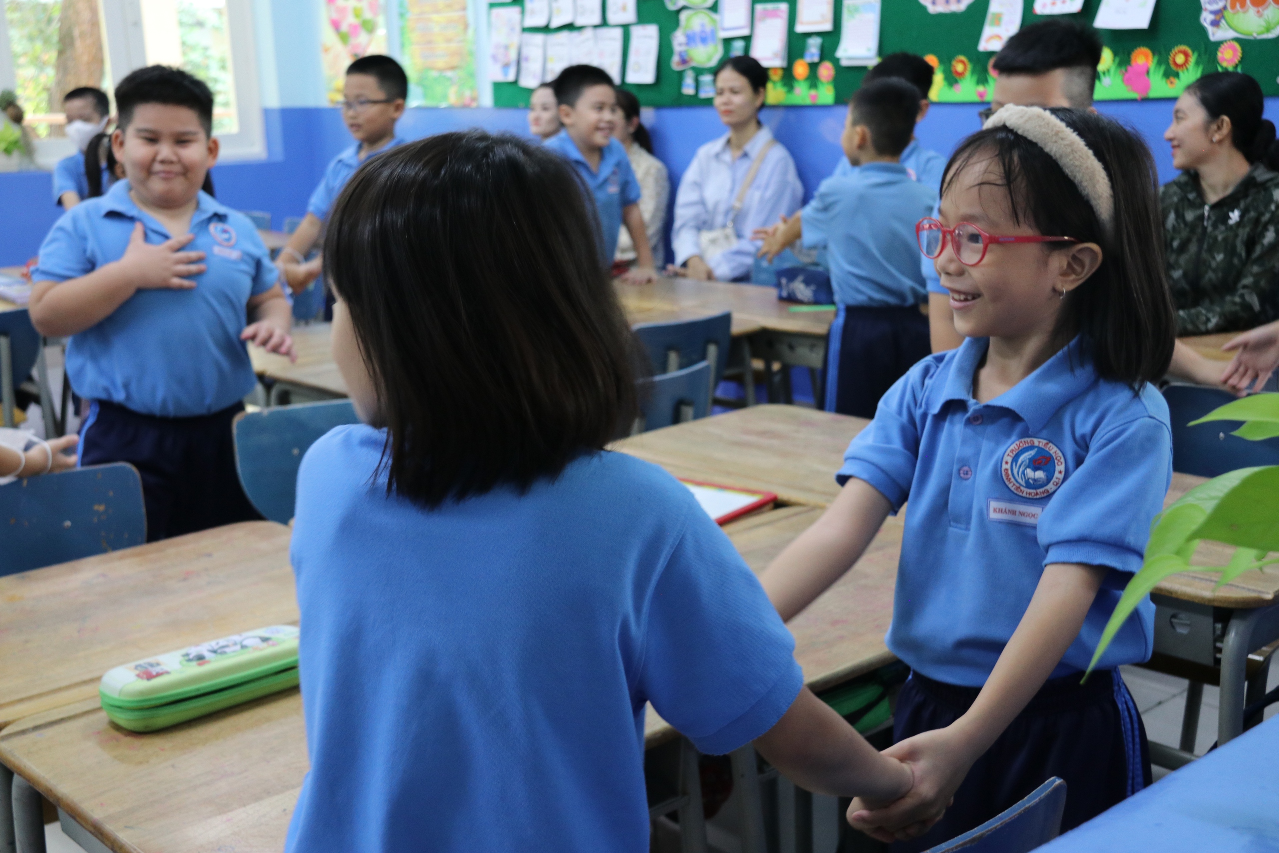 Kolik studentů v Ho Či Minově Městě studuje 2 lekce denně? - Foto 3. Bao nhiêu học sinh TP.HCM được học 2 buổi/ngày?- Ảnh 3.