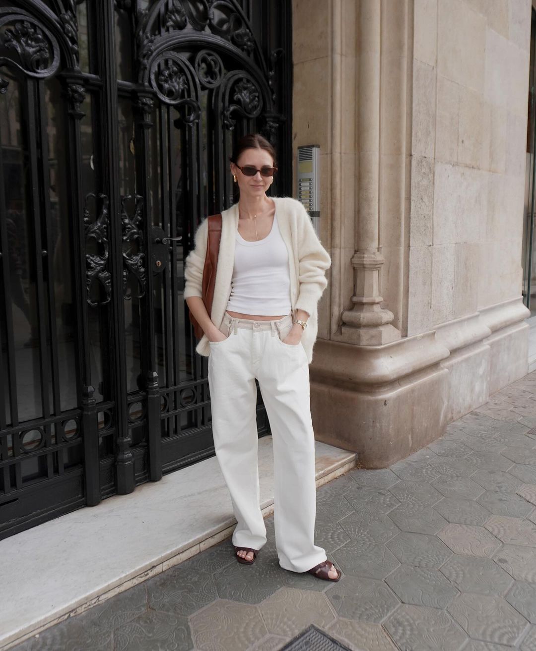 Byxorna som passar till alla stilar, du kan inte missa dem - Bild 5. Chiếc quần dài 'cân' được mọi phong cách, bạn không thể bỏ qua- Ảnh 5.