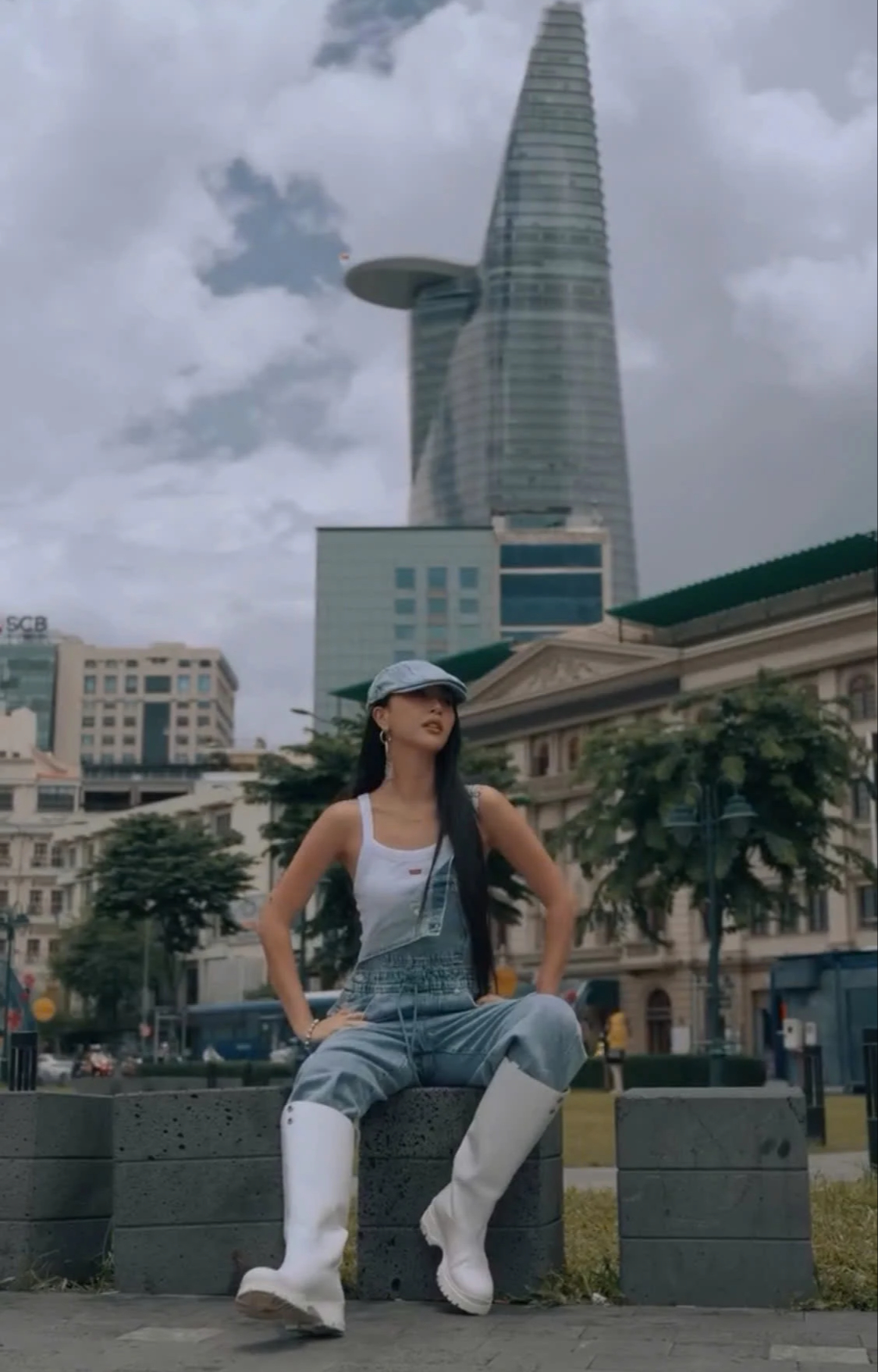 Будьте стильними, як справжня модниця, взувши чоботи - Фото 8. Sành điệu như fashionista chính hiệu nhờ diện giày boots- Ảnh 8.