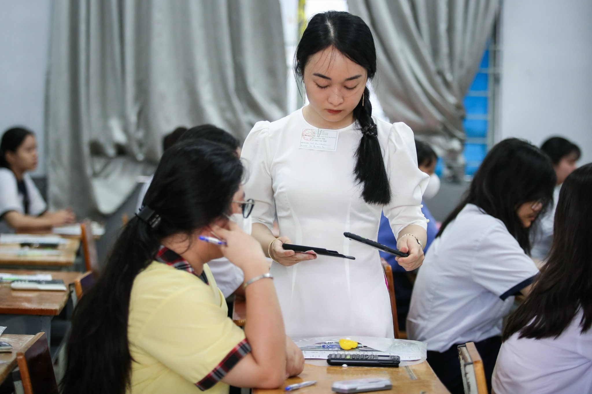 Ho Chi Minh City University of Medicine and Pharmacy: Kandidater till medicinprogrammet måste få över 9 poäng/ämne för att bli antagna - Foto 1. Trường ĐH Y dược TP.HCM: Ngành y khoa thí sinh đạt trên 9 điểm/môn mới trúng tuyển- Ảnh 1.