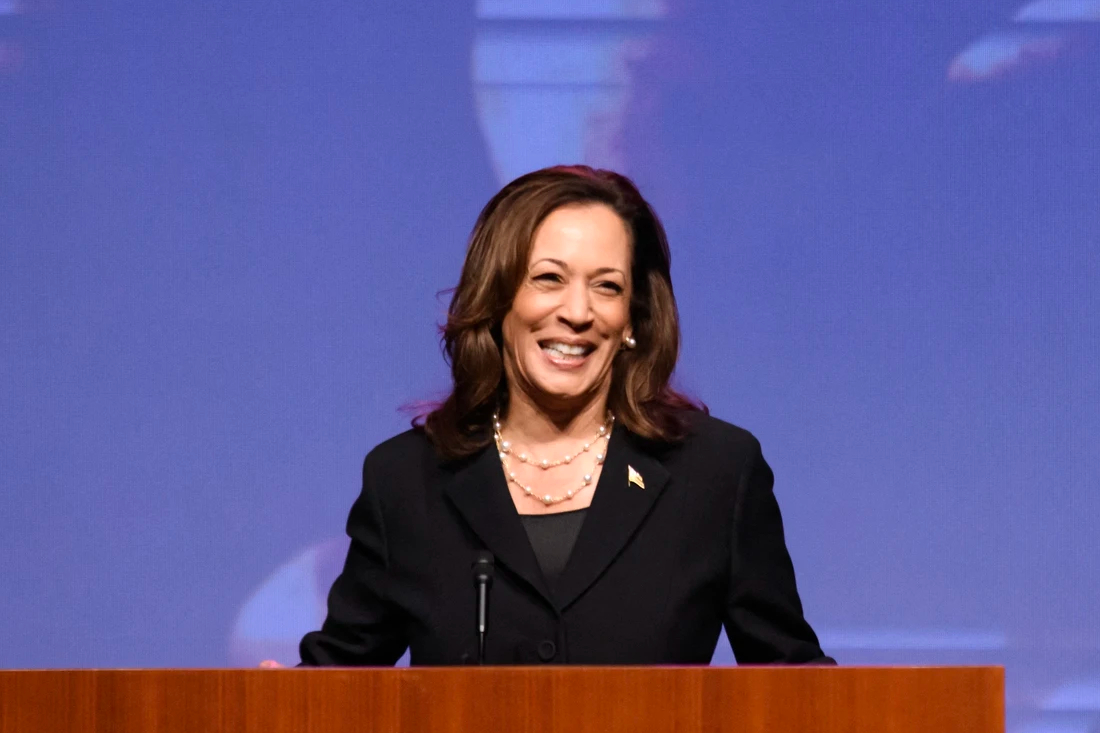 Bà Kamala Harris đã đủ phiếu để đại diện đảng Dân chủ tranh cử