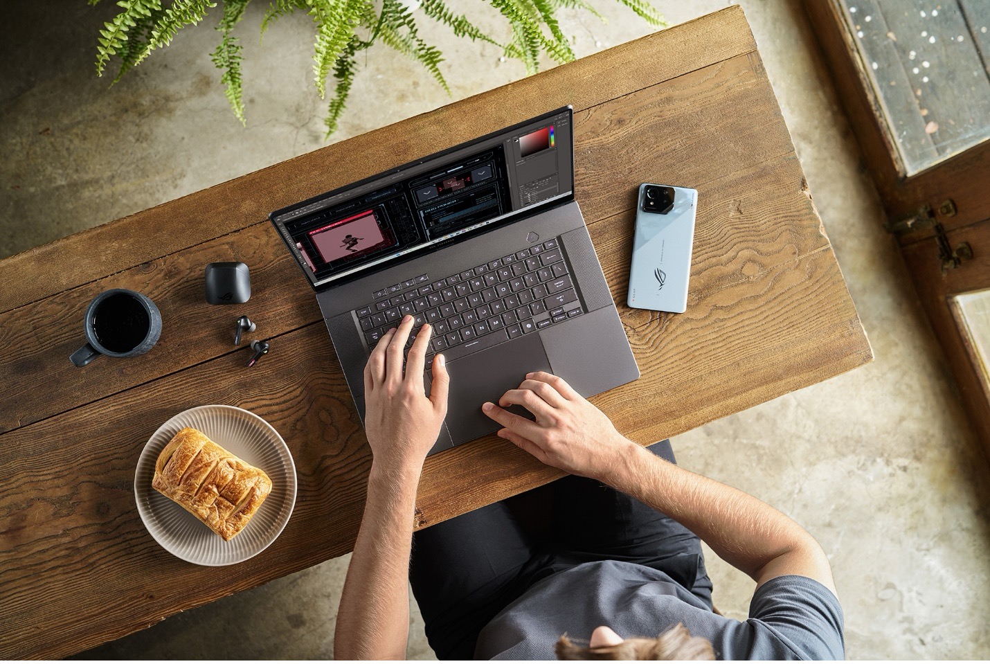 Asus ra mắt dòng laptop dùng vi xử lý AMD Ryzen AI 300 series tại Việt Nam- Ảnh 2. Asus ra mắt dòng laptop dùng vi xử lý AMD Ryzen AI 300 series tại Việt Nam- Ảnh 2.
