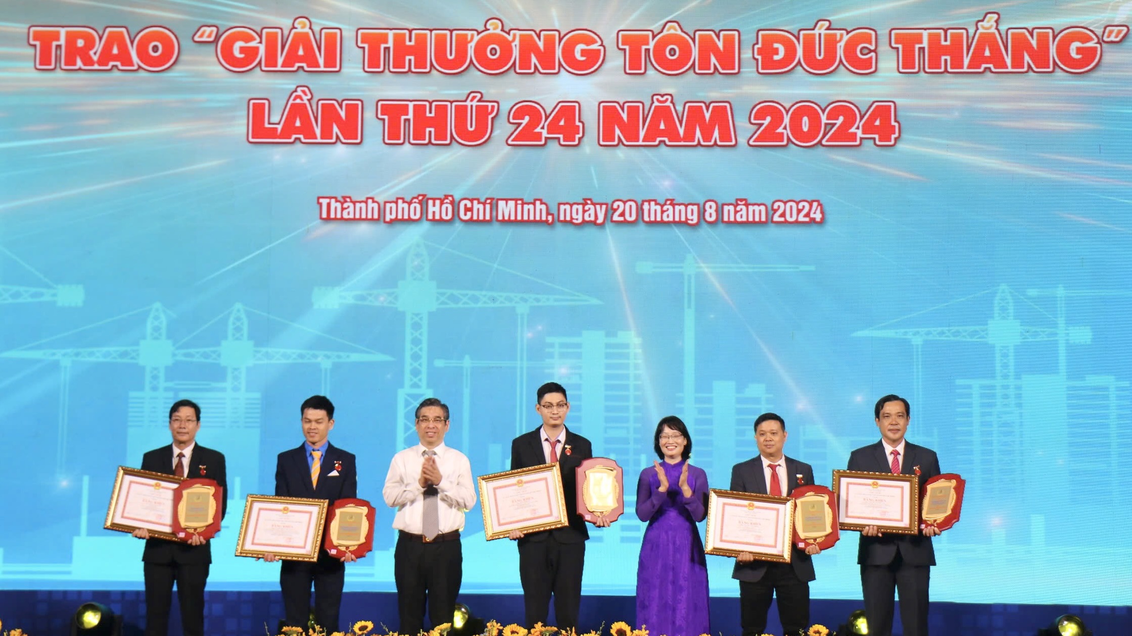 15 cá nhân xuất sắc nhận giải thưởng Tôn Đức Thắng năm 2024- Ảnh 1.