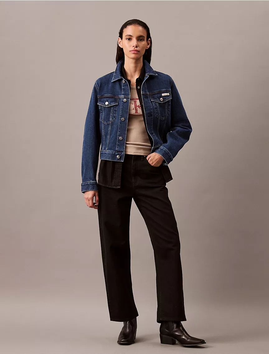 Greta Lee, mỹ nhân gốc Á lăng xê mẫu jeans phong cách thời trang năm 90- Ảnh 8. Greta Lee, mỹ nhân gốc Á lăng xê mẫu jeans phong cách thời trang năm 90- Ảnh 8.