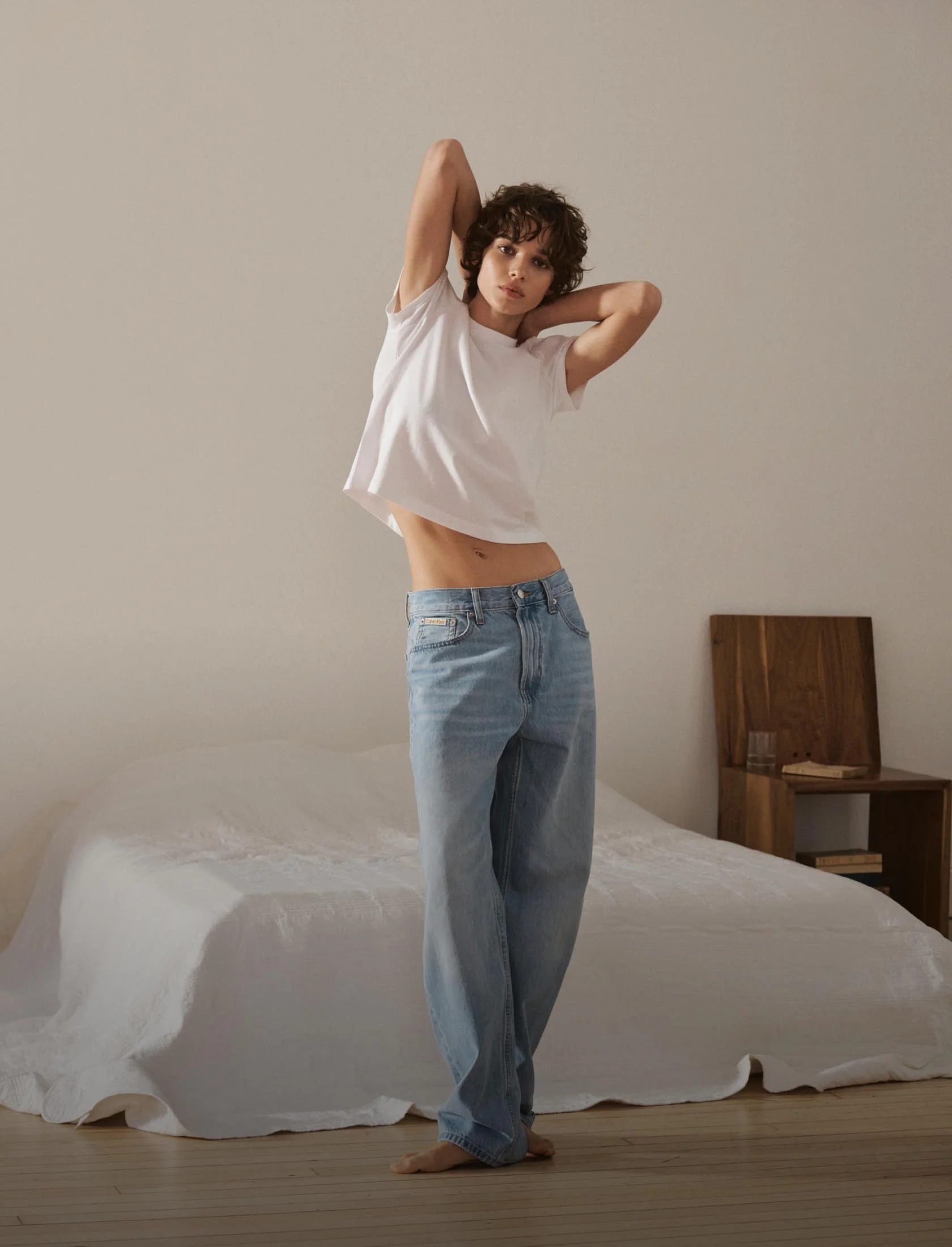 Greta Lee, mỹ nhân gốc Á lăng xê mẫu jeans phong cách thời trang năm 90- Ảnh 10. Greta Lee, mỹ nhân gốc Á lăng xê mẫu jeans phong cách thời trang năm 90- Ảnh 10.