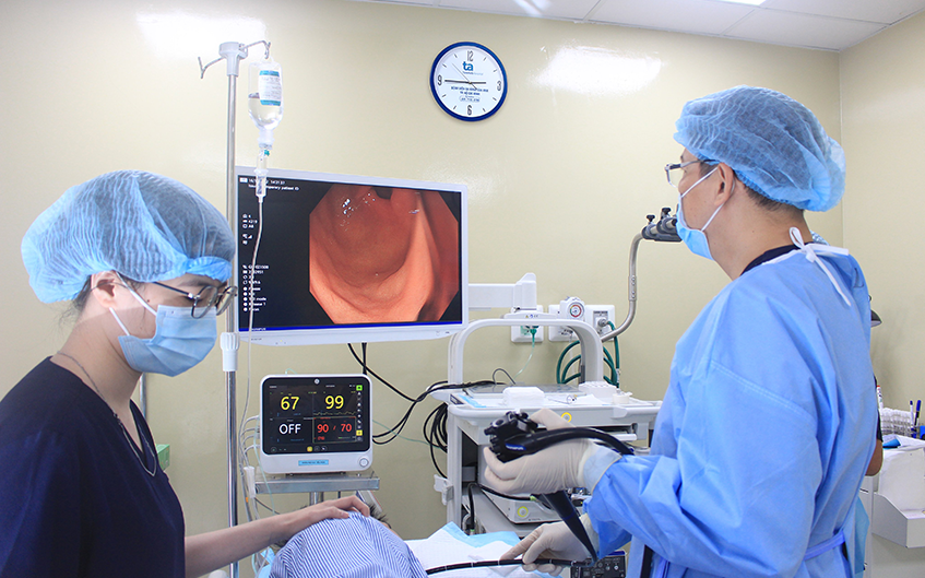 Những 'siêu máy' nội soi phát hiện sớm ung thư đường tiêu hóa- Ảnh 1. Những 'siêu máy' nội soi phát hiện sớm ung thư đường tiêu hóa- Ảnh 1.