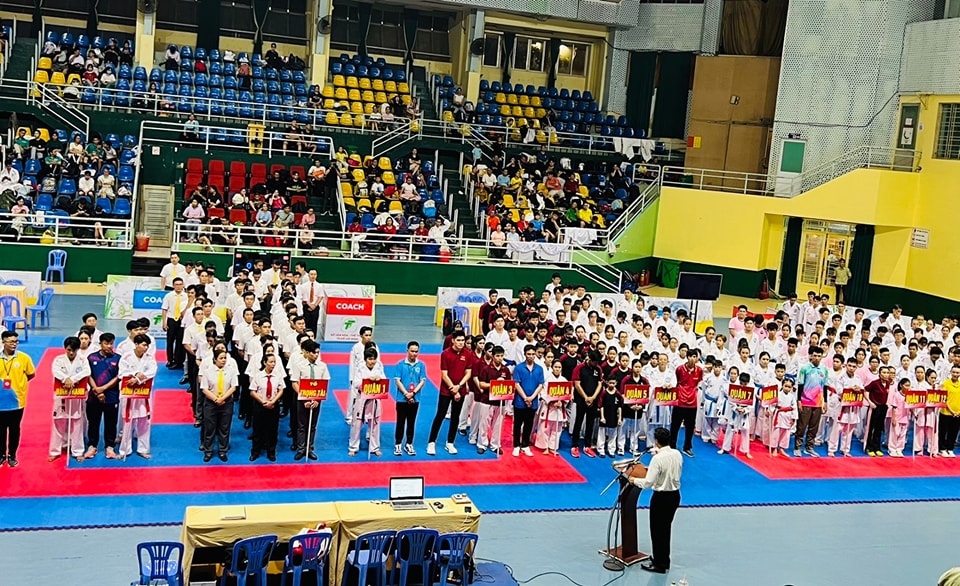 Bê bối ở giải karate trẻ TP.HCM: Mắc sai phạm nghiêm trọng, HLV và trọng tài bị kỷ luật nặng- Ảnh 1.