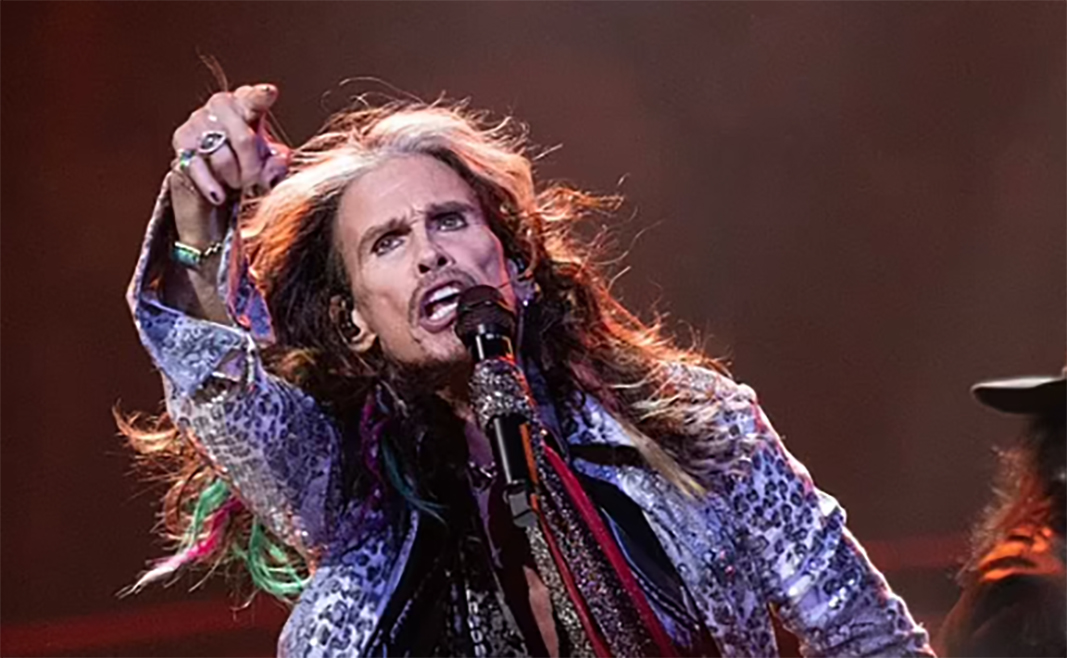 Ban nhạc rock Aerosmith giã từ sân khấu