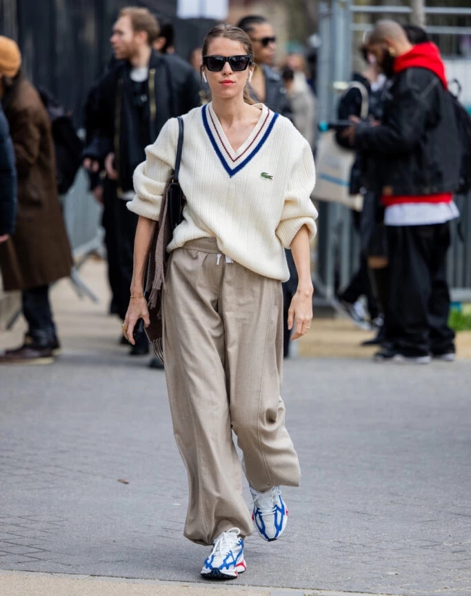 Trang phục của mùa thu 2024 có gì mới, giúp bạn trở thành fashionista?- Ảnh 1. Trang phục của mùa thu 2024 có gì mới, giúp bạn trở thành fashionista?- Ảnh 1.
