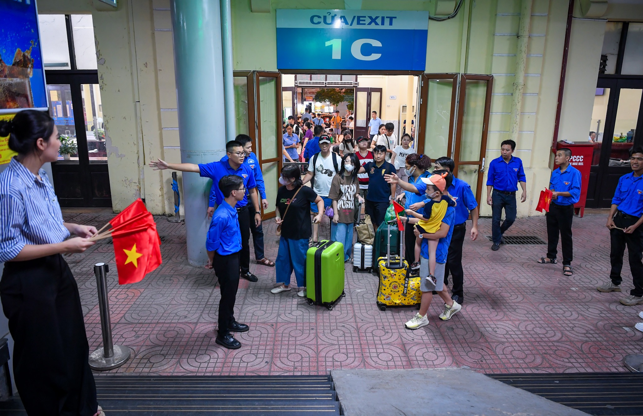 Chuyến tàu 'đặc biệt' trước ngày lễ Độc lập 2.9- Ảnh 2.
