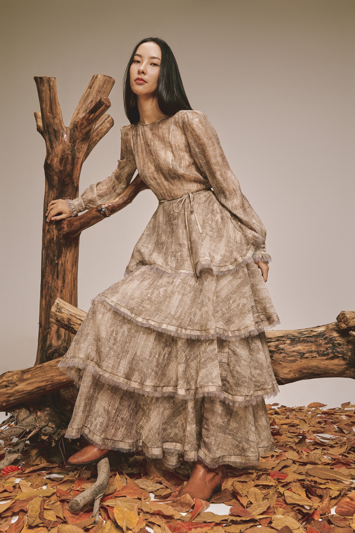 សម្លៀកបំពាក់ដែលមានលំនាំនឹងធ្វើឱ្យនារីចាប់អារម្មណ៍ - រូបថត 1 ។ Những trang phục họa tiết sẽ làm quý cô mê mẩn- Ảnh 1.