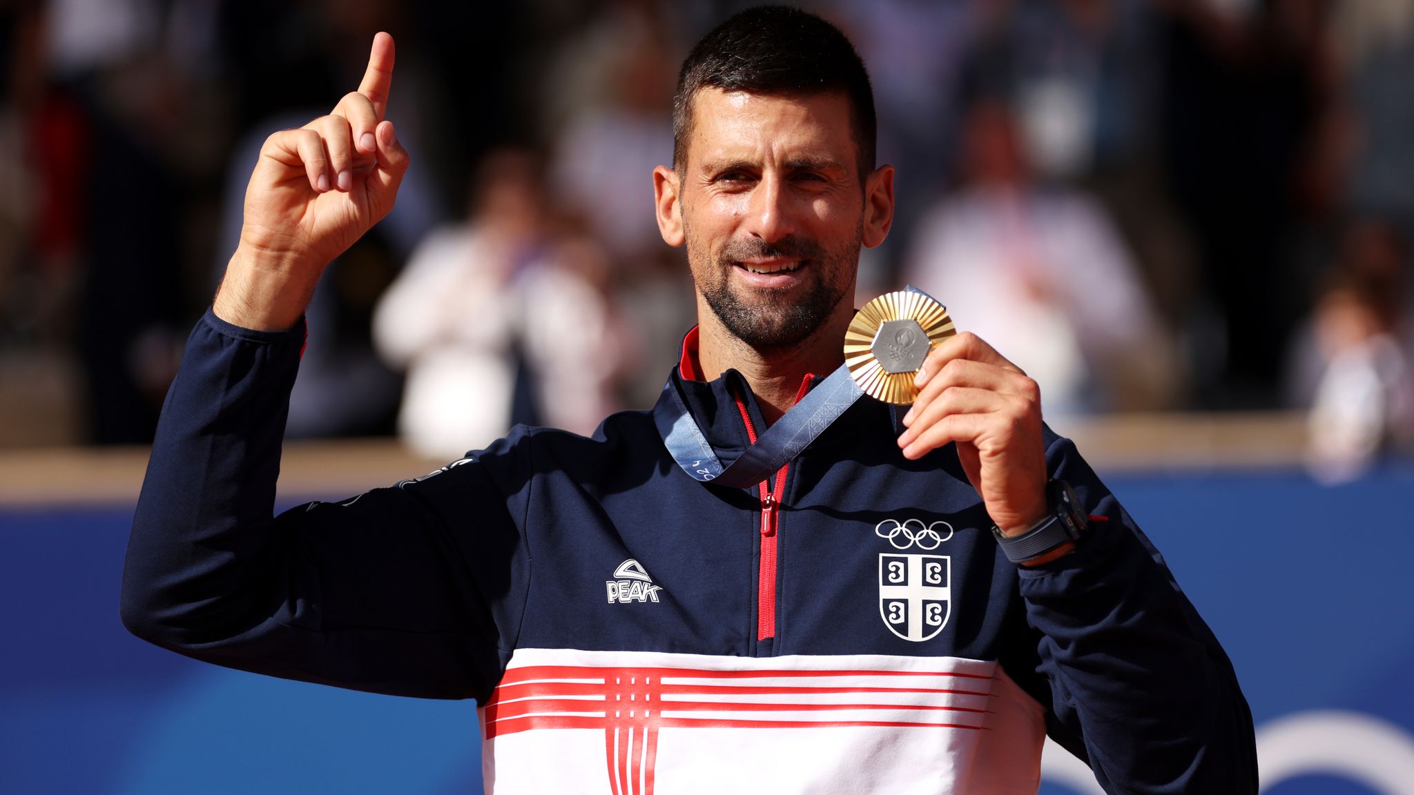 Djokovic bật khóc: 'Tôi đã có danh hiệu quý giá nhất sự nghiệp'