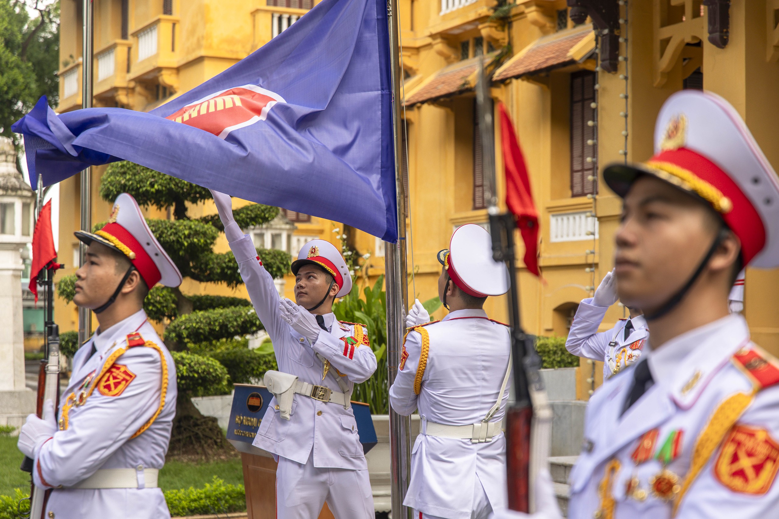 Việt Nam luôn nỗ lực vì một ASEAN đoàn kết và vững mạnh- Ảnh 1.
