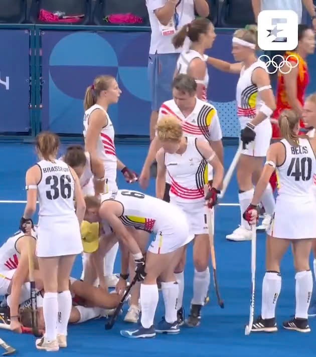  Hình ảnh xấu xí nhất Olympic - Ảnh 2.