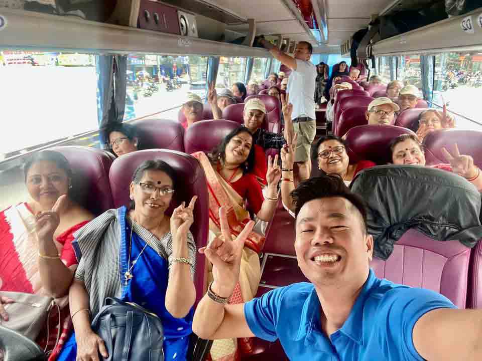 Lan tỏa trên mạng xã hội: Chàng hướng dẫn viên quảng bá văn hóa Việt- Ảnh 1. Lan tỏa trên mạng xã hội: Chàng hướng dẫn viên quảng bá văn hóa Việt- Ảnh 1.