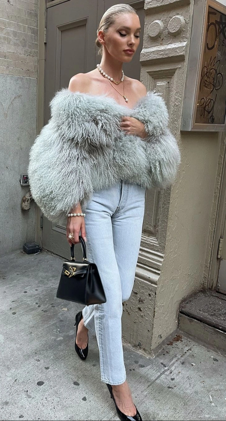 Skinny jeans, mẫu quần tôn vòng 3 tốt nhất chính là xu hướng denim mùa này- Ảnh 2. Skinny jeans, mẫu quần tôn vòng 3 tốt nhất chính là xu hướng denim mùa này- Ảnh 2.