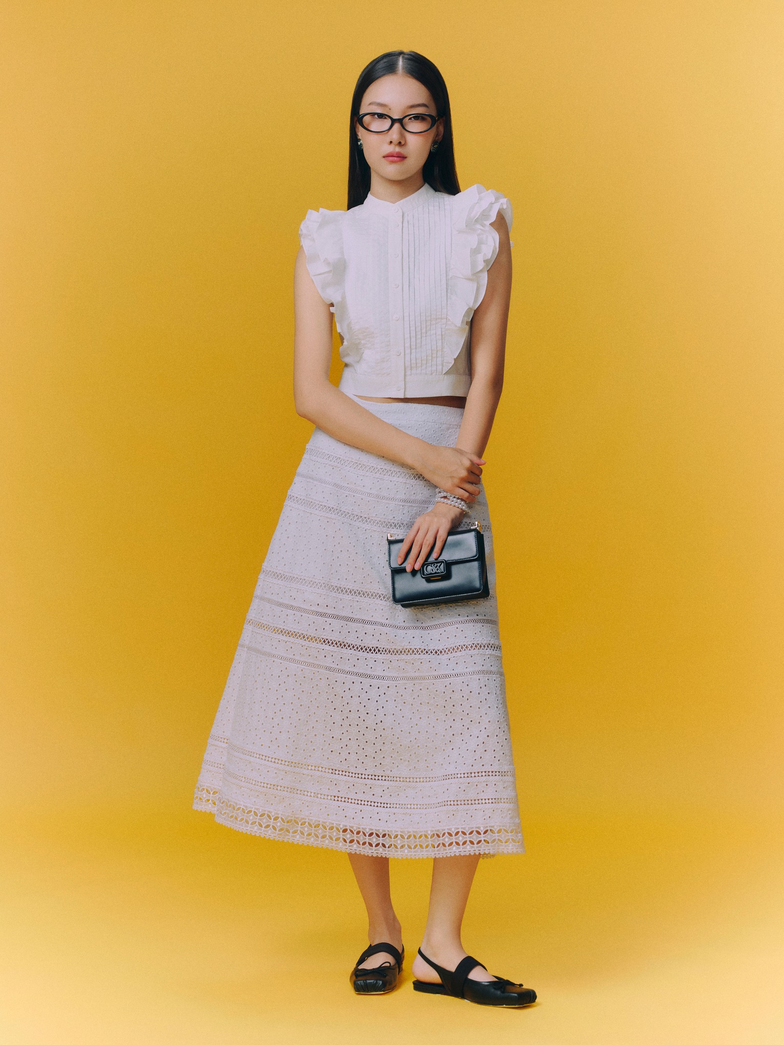 Oblékněte se krásně a elegantně snadno s odpovídajícími soupravami na podzim - Foto 11. Mặc đẹp, sang dễ dàng nhờ diện set đồng bộ vào mùa thu- Ảnh 11.