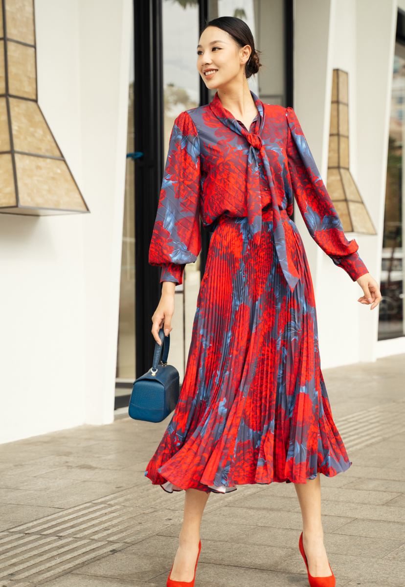 Oblékněte se krásně a elegantně snadno s odpovídajícími soupravami na podzim - Foto 9. Mặc đẹp, sang dễ dàng nhờ diện set đồng bộ vào mùa thu- Ảnh 9.