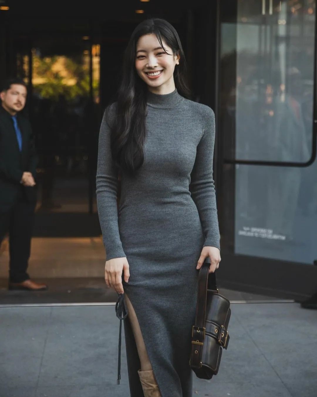 Sonbaharda herkesin giydiği 5 renk - Fotoğraf 6. 5 tông màu ai cũng mặc vào mùa thu- Ảnh 6.