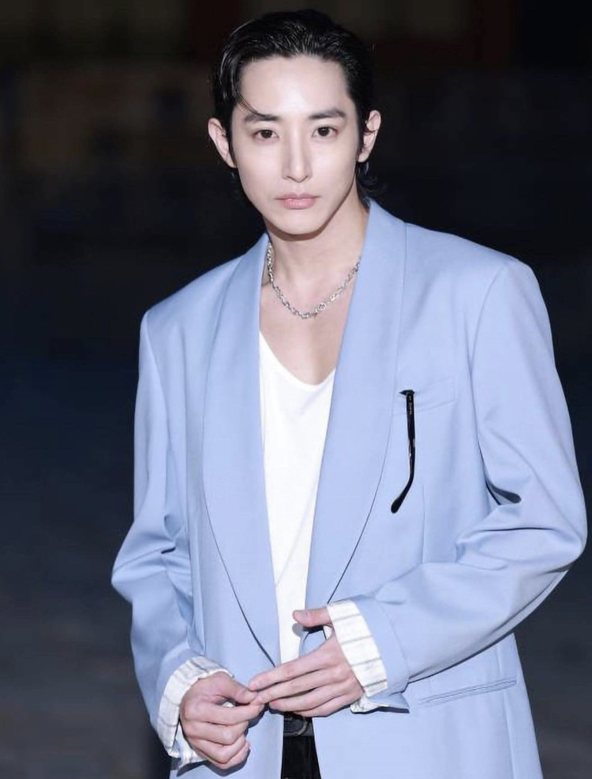 Chân dung phản diện trong bom tấn 'Queen Woo' Lee Soo Hyuk- Ảnh 13.