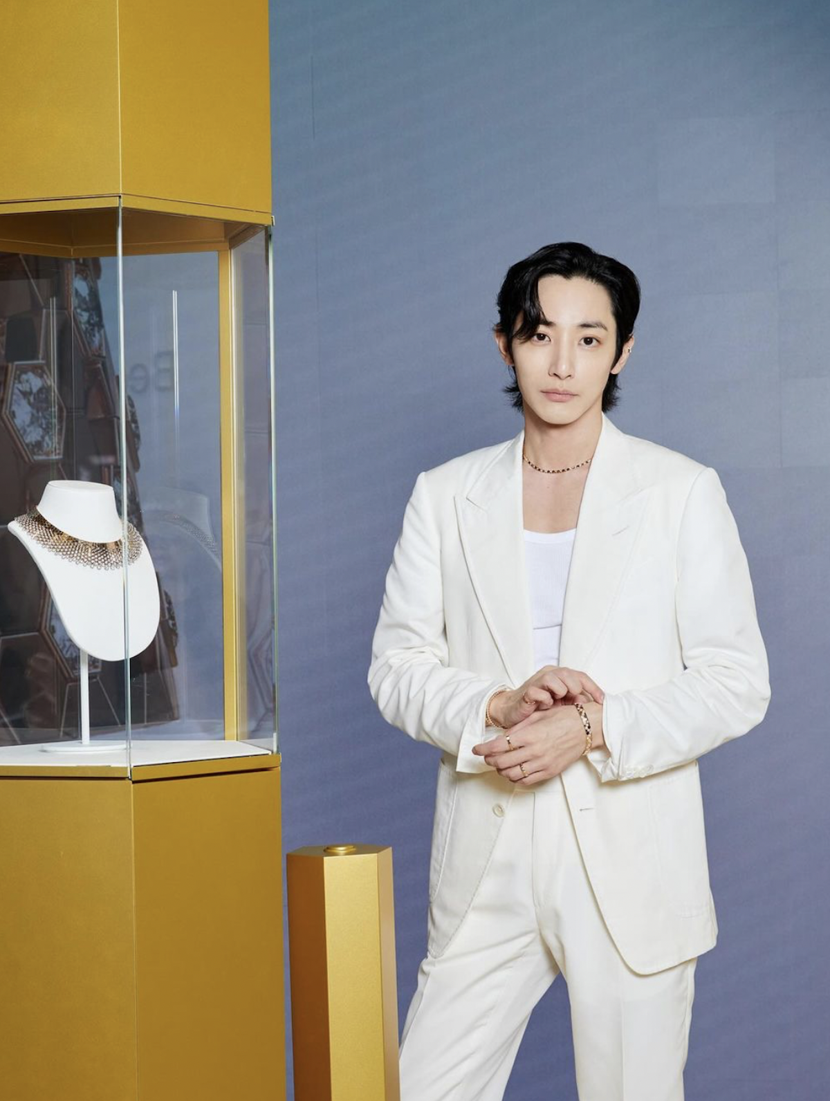 Chân dung phản diện trong bom tấn 'Queen Woo' Lee Soo Hyuk- Ảnh 15.