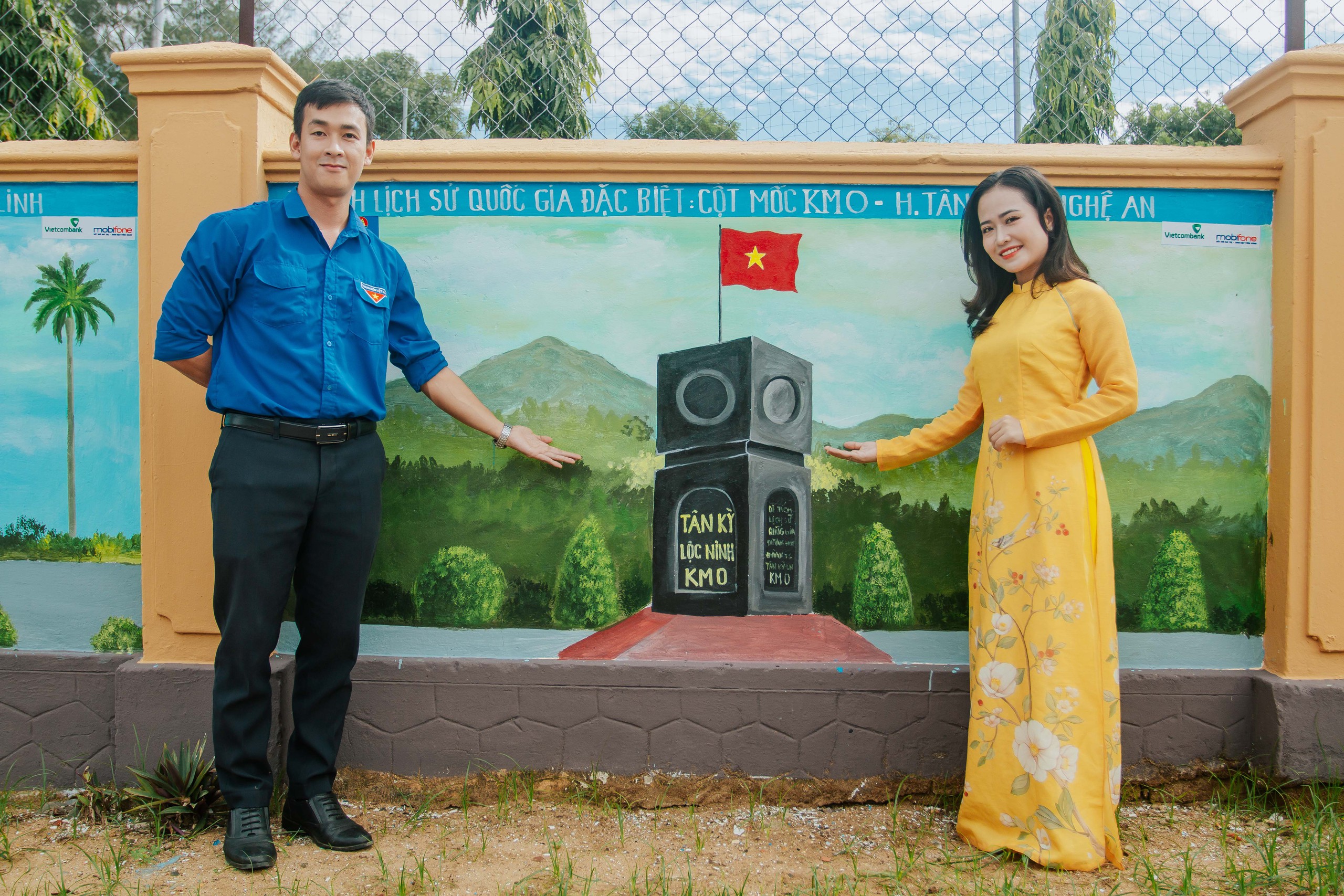 'Tuyến đường bích họa di tích' rực rỡ vùng lũy thép Quảng Trị- Ảnh 8.