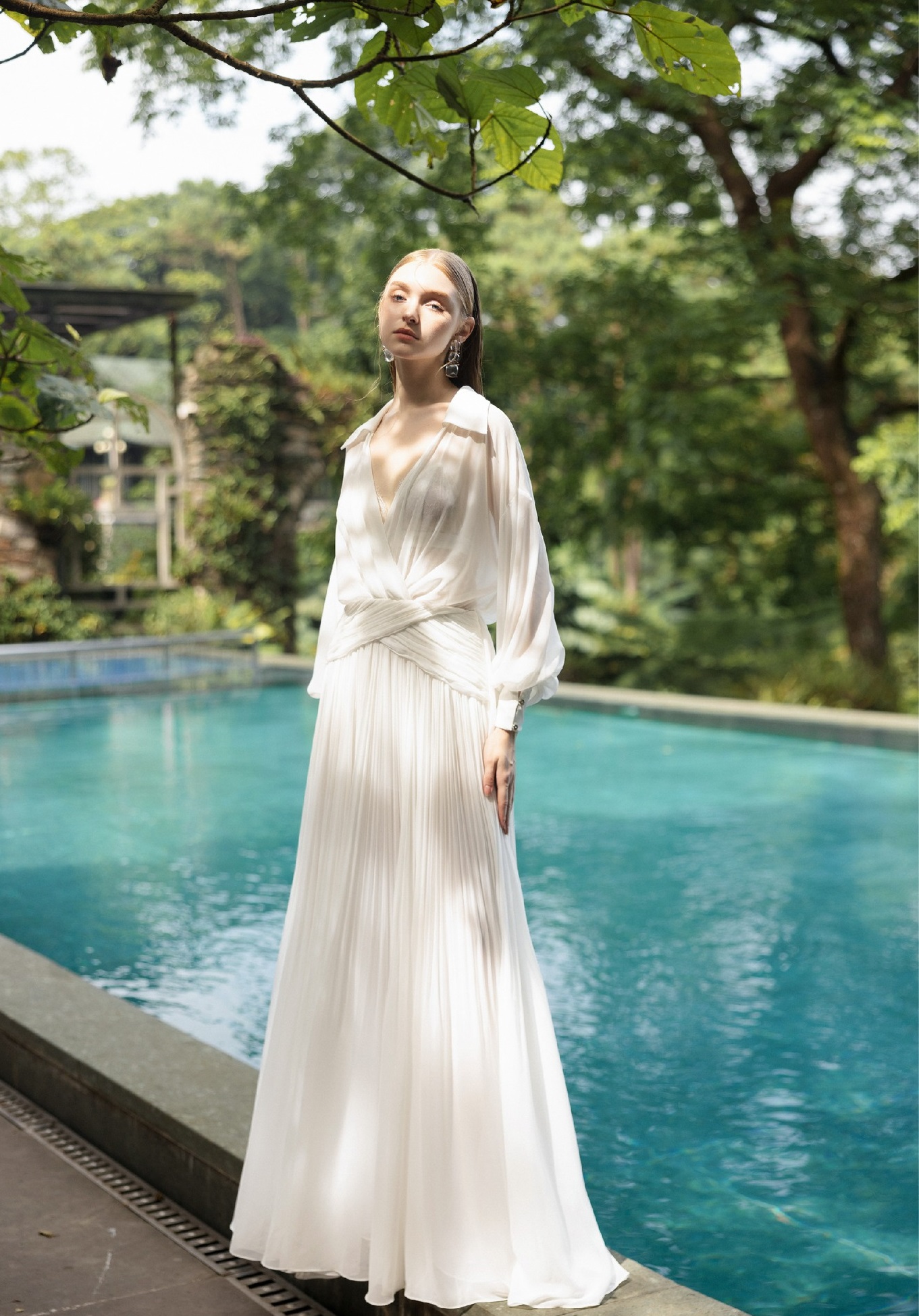 Vestidos de fiesta sugeridos para ayudarte a lucir como una diosa - Foto 3. Gợi ý những mẫu váy dự tiệc giúp nàng đẹp tựa nữ thần- Ảnh 3.