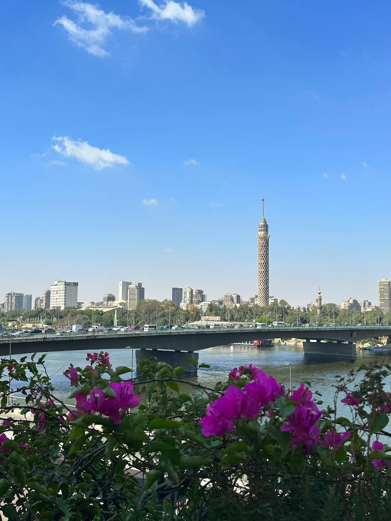 Explore famous tourist destinations in Cairo, Egypt