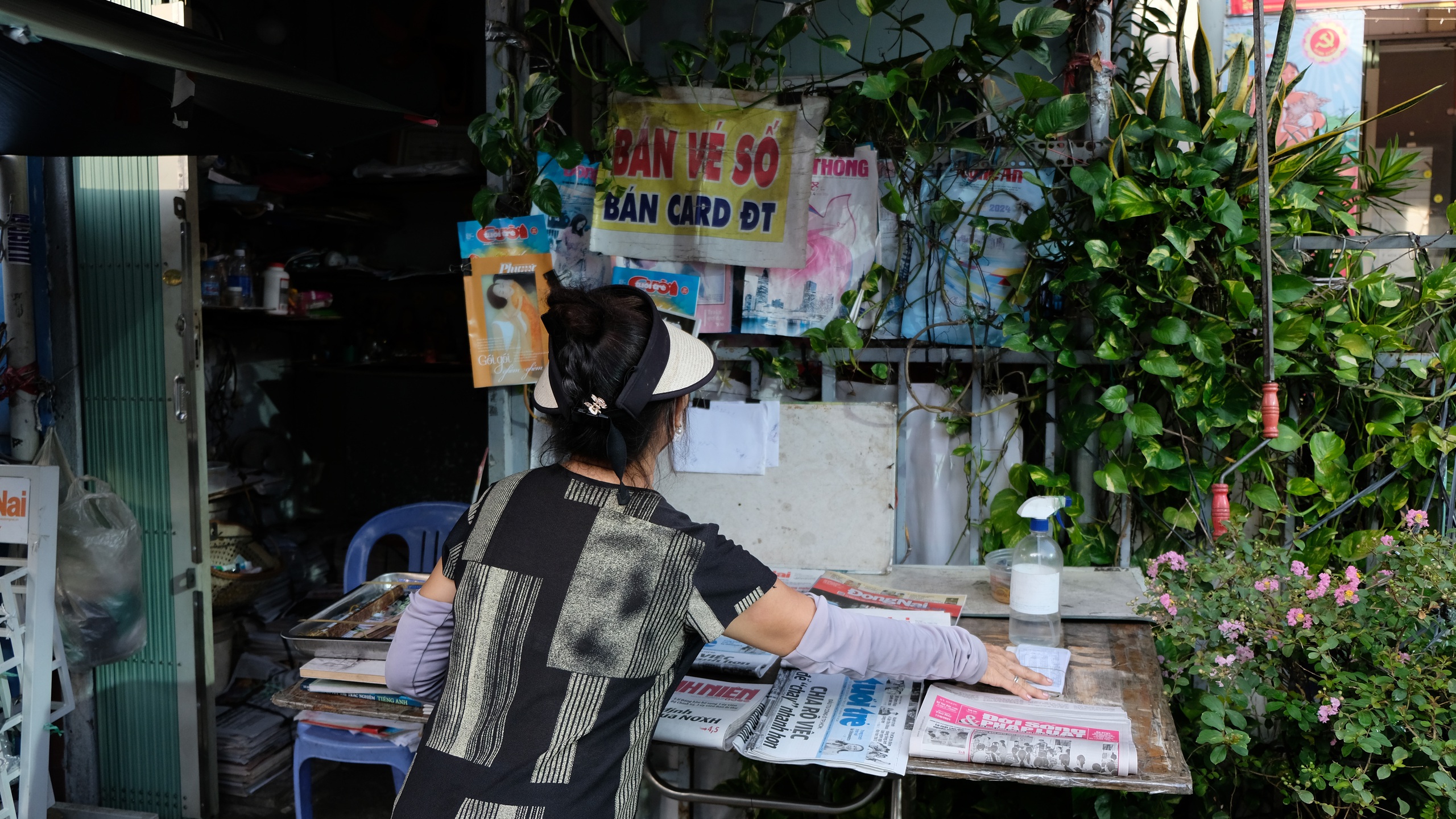 Chuyện ở sạp báo cô Lan- Ảnh 3.