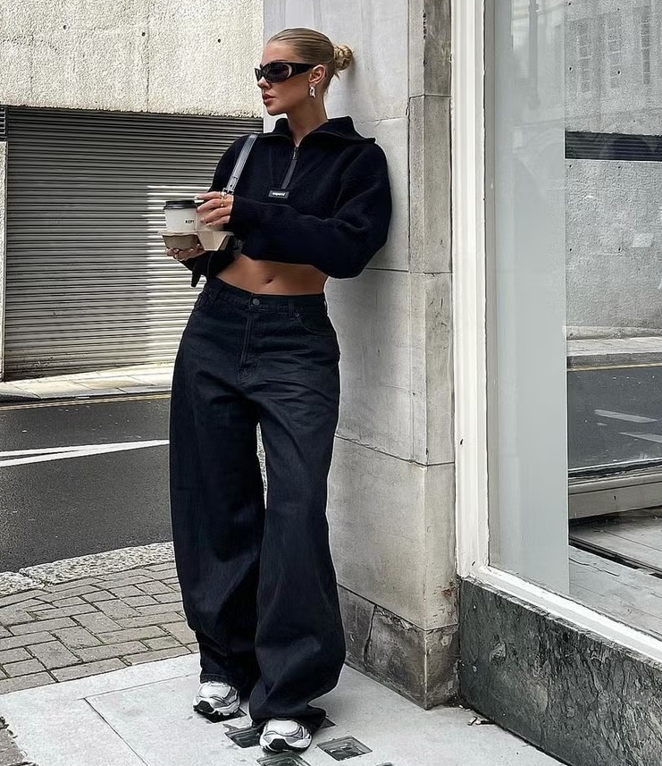 Snygga jeansmodeller för hösten vintern 2024 - Bild 2. Những kiểu dáng quần jeans sành điệu cho mùa thu đông 2024- Ảnh 2.