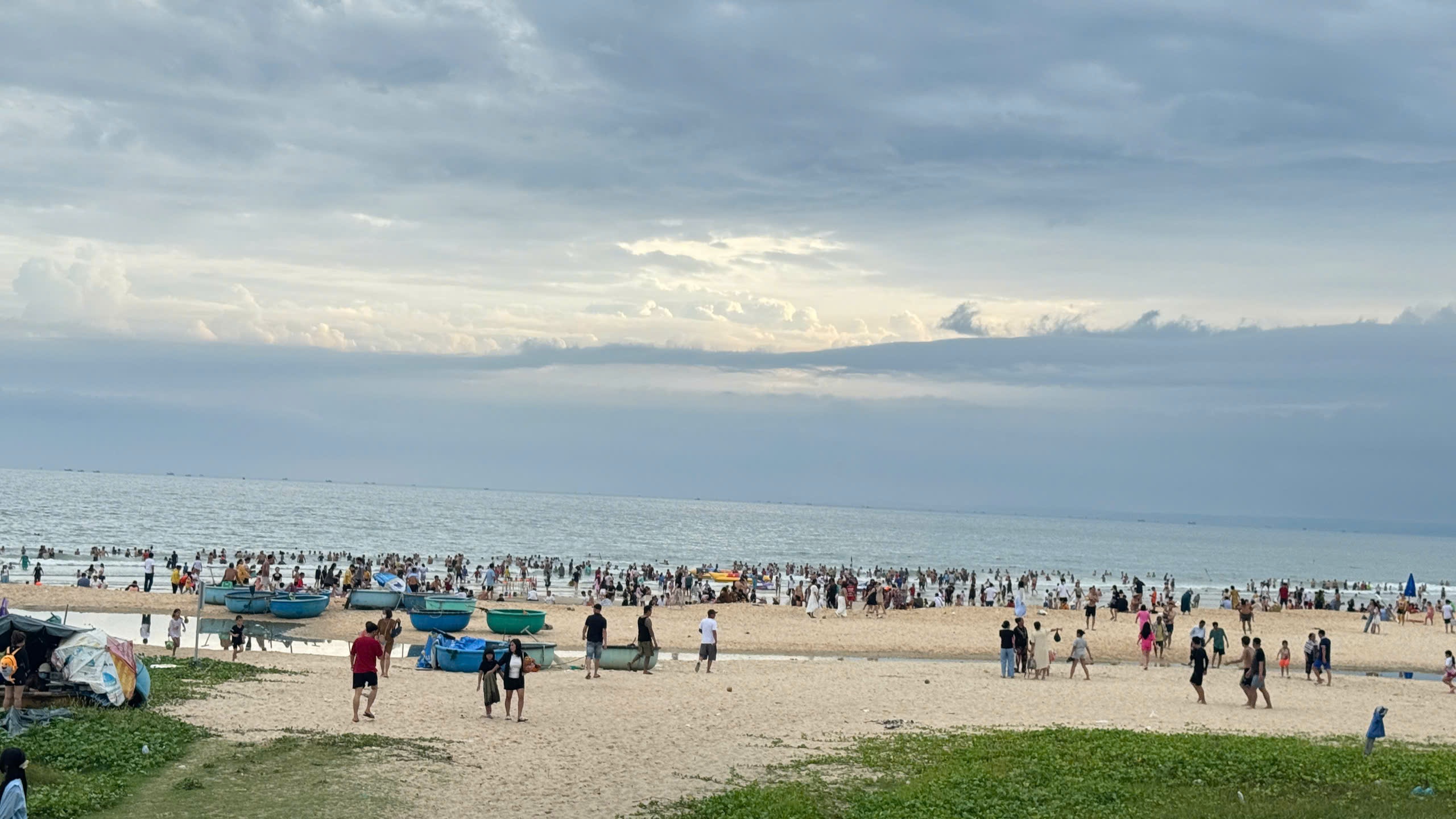 Du lịch Bình Thuận 'hốt bạc' nhờ lượng khách tăng gấp 3- Ảnh 3. Du lịch Bình Thuận 'hốt bạc' nhờ lượng khách tăng gấp 3- Ảnh 3.