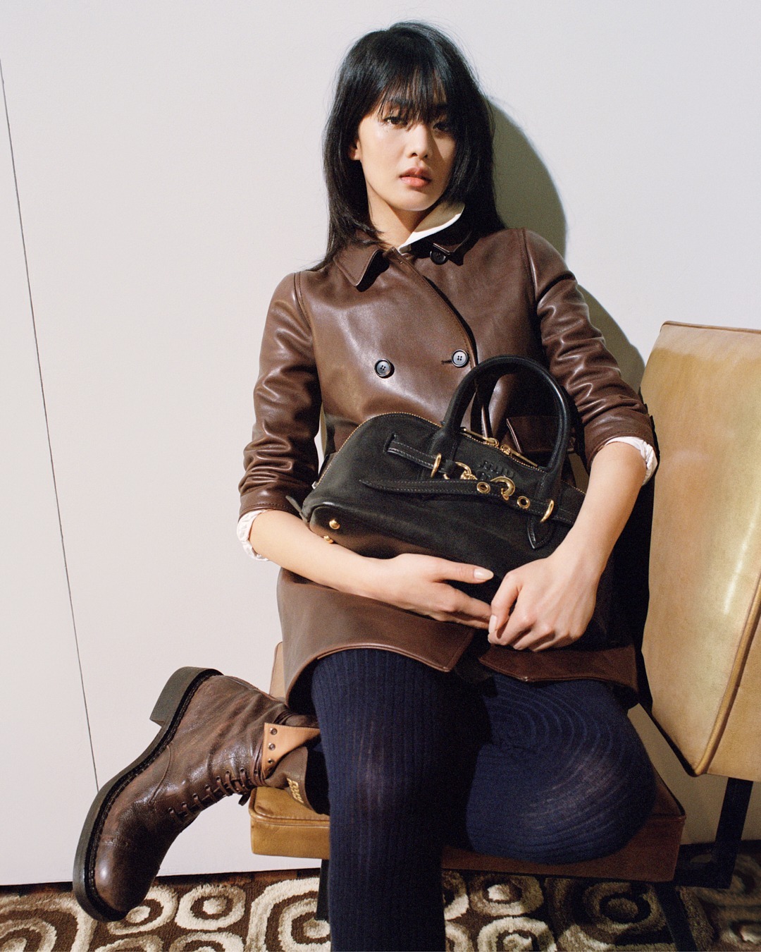 Nezbytné boty této sezóny, tajemství „vyvážení“ každého stylu - Foto 5. Nhất định phải giày boots có trong mùa này, bí quyết 'cân đẹp' mọi phong cách
- Ảnh 5.