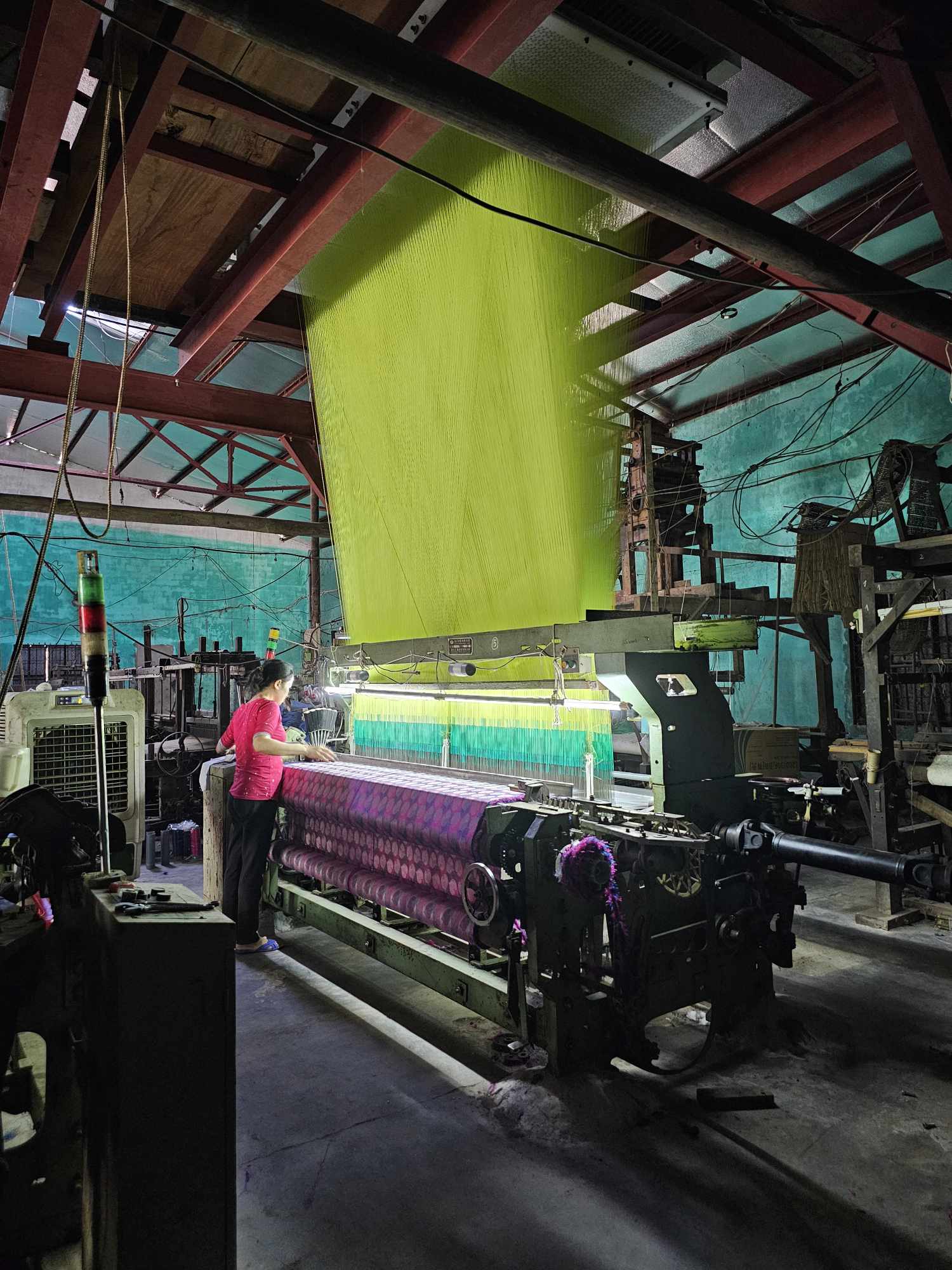 Mătasea Ma Chau speră să reînvie - Fotografia 3. Lụa Mã Châu ước vọng hồi sinh- Ảnh 3.