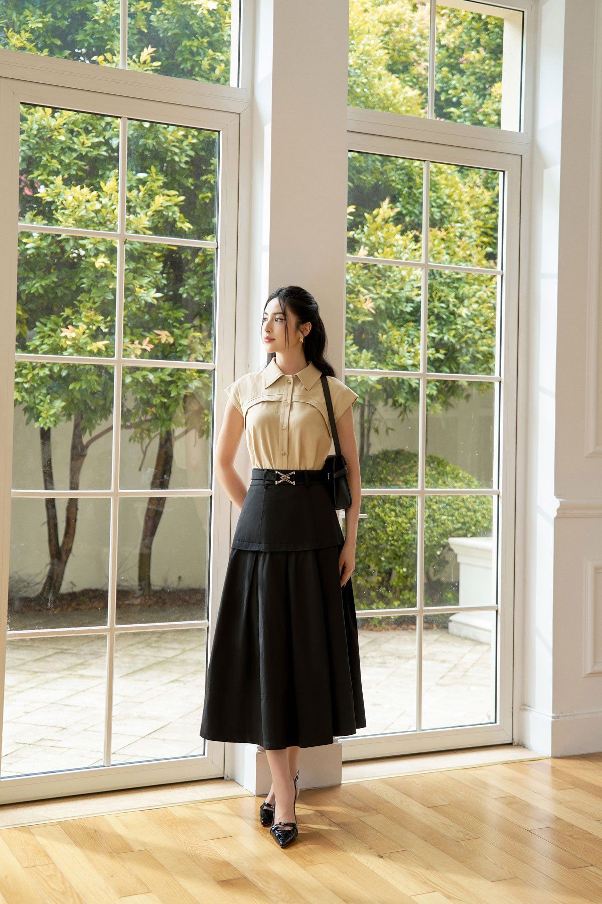 Stand out with the unique Geek Chic style for 'nerdy' girls - Photo 6. Nổi bật với phong cách Geek Chic độc đáo dành cho những cô nàng ‘mọt sách’- Ảnh 6.